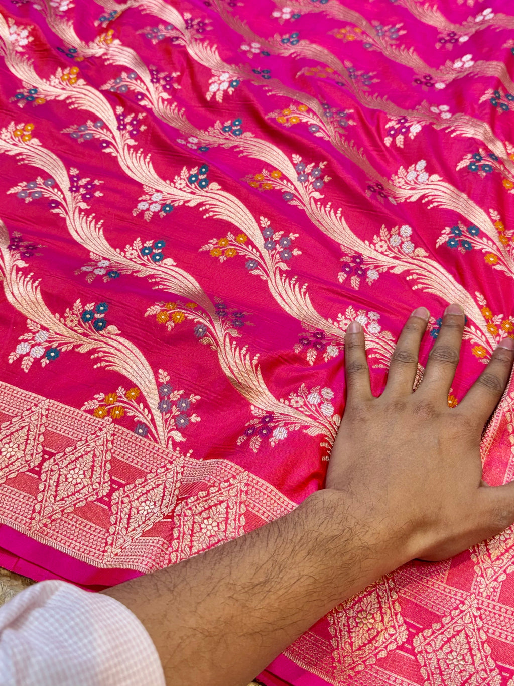 Dual shade Pink+Orange 100% Pure Banarasi Katan Silk Meenakari Saree
