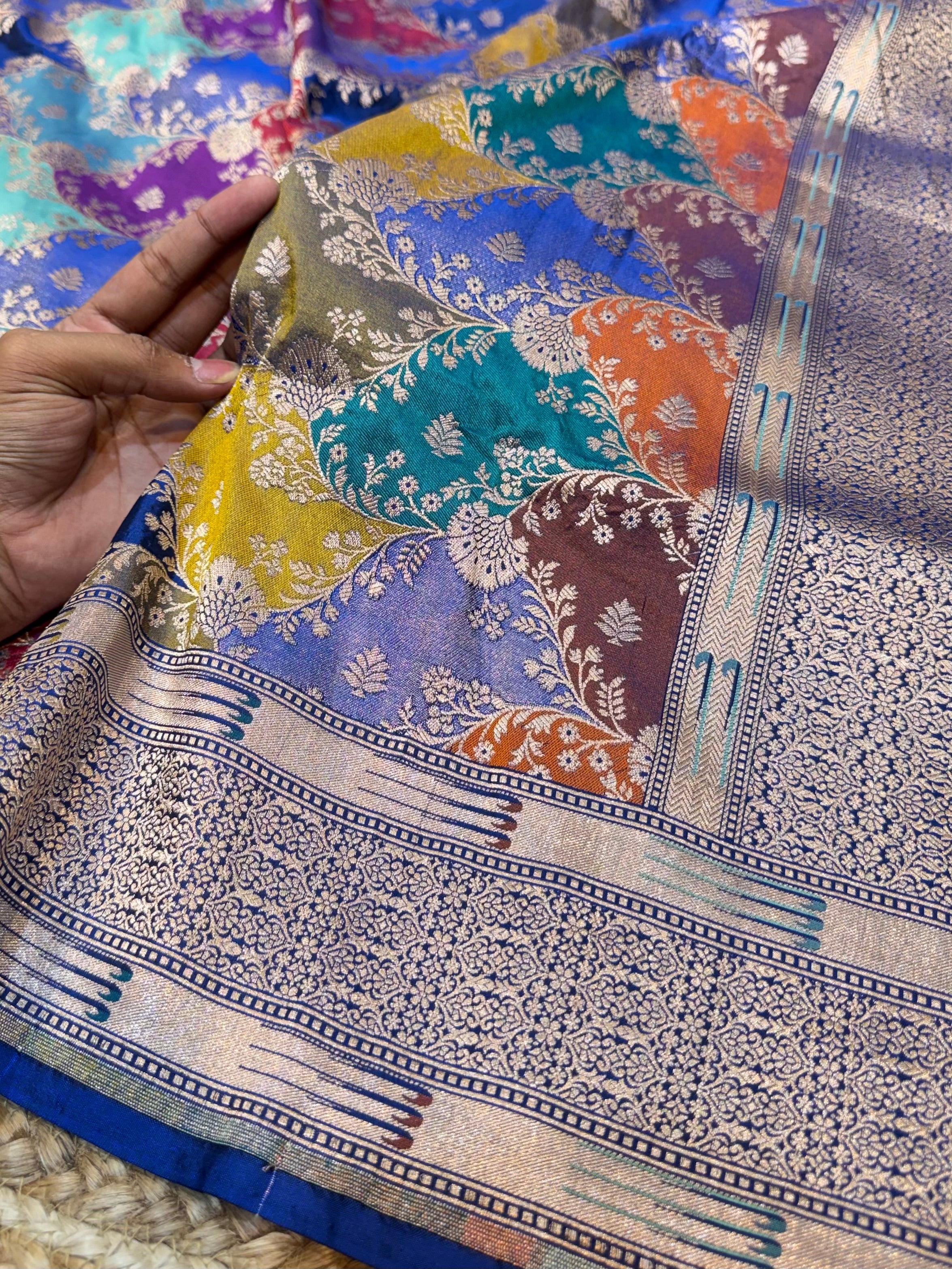 Royal Blue 100% Exclusive Pure Banaras Katan Silk Rangkaat Saree