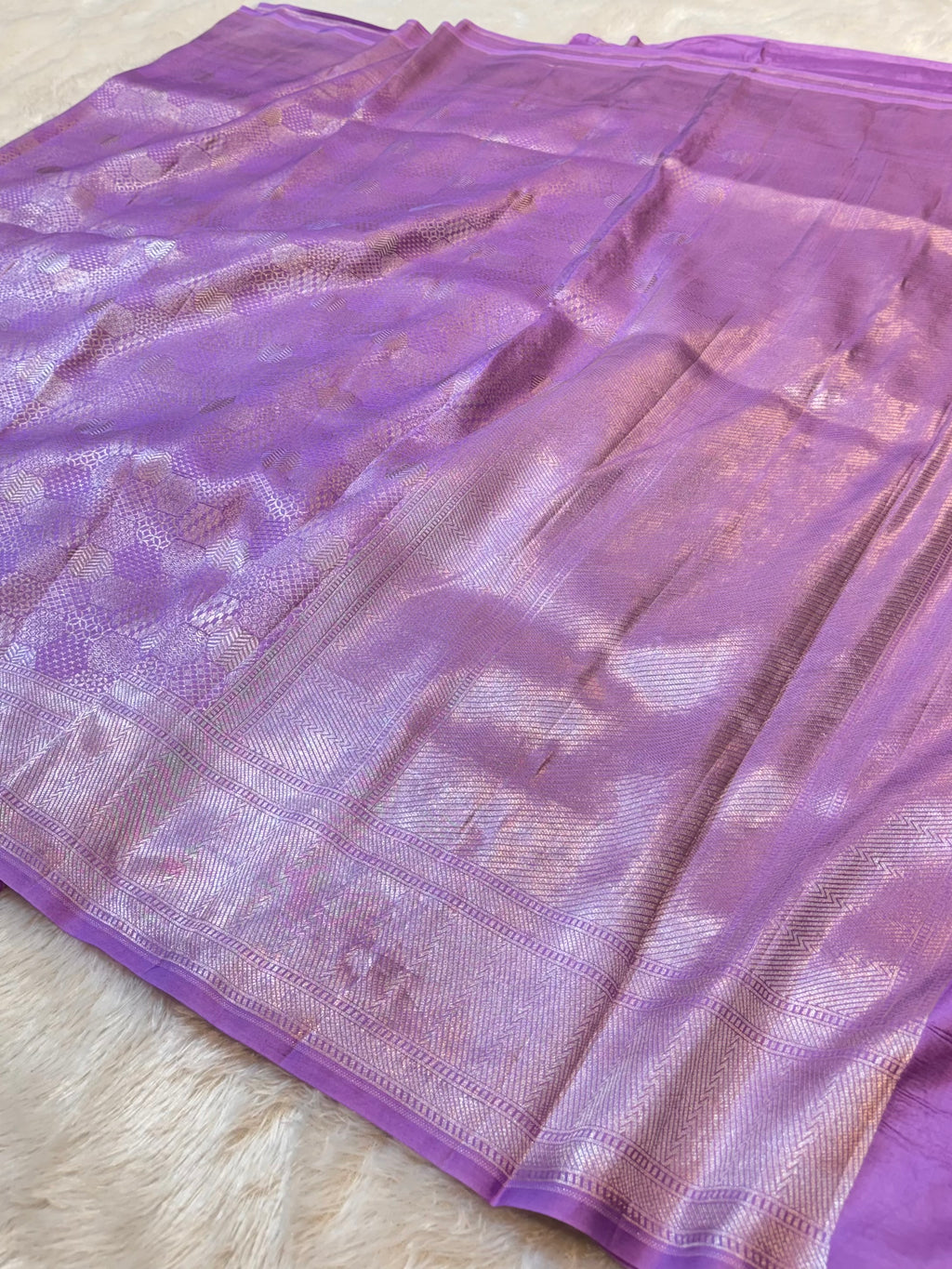 Lavender Pure Handloom Banarasi Mashru Silk Saree