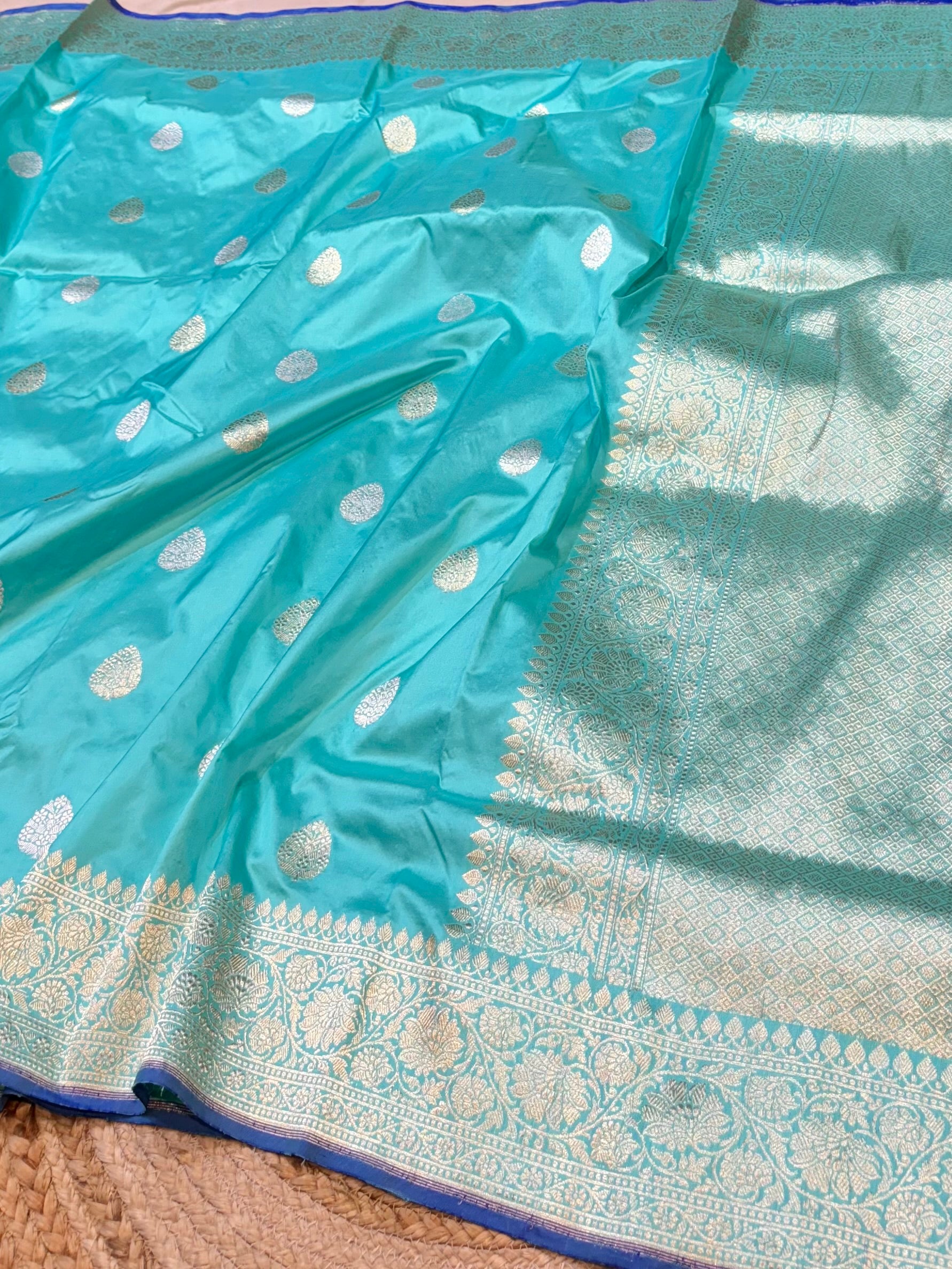 Cyan Blue 100% Pure Banaras Katan Silk Handloom Handwoven Pattu Saree