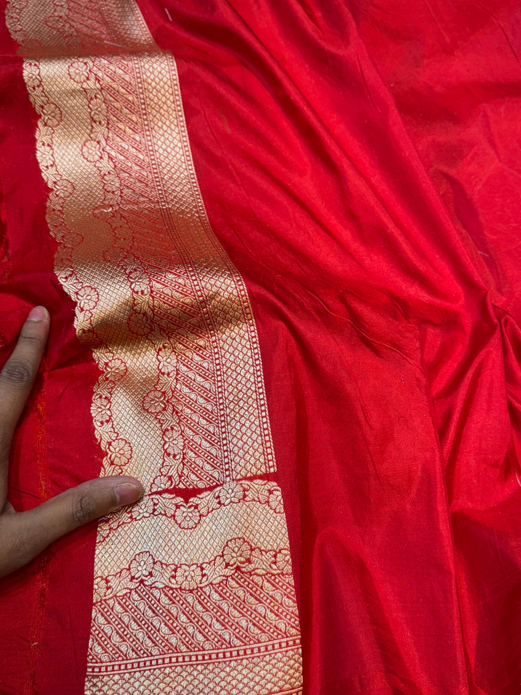 Red 100% Pure Banarasi Katan Silk Tilfi Meenakari Saree