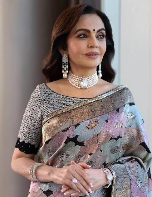 Neta Ambani Inspired | Black 100% Exclusive Pure Banaras Katan Silk Rangkaat Saree