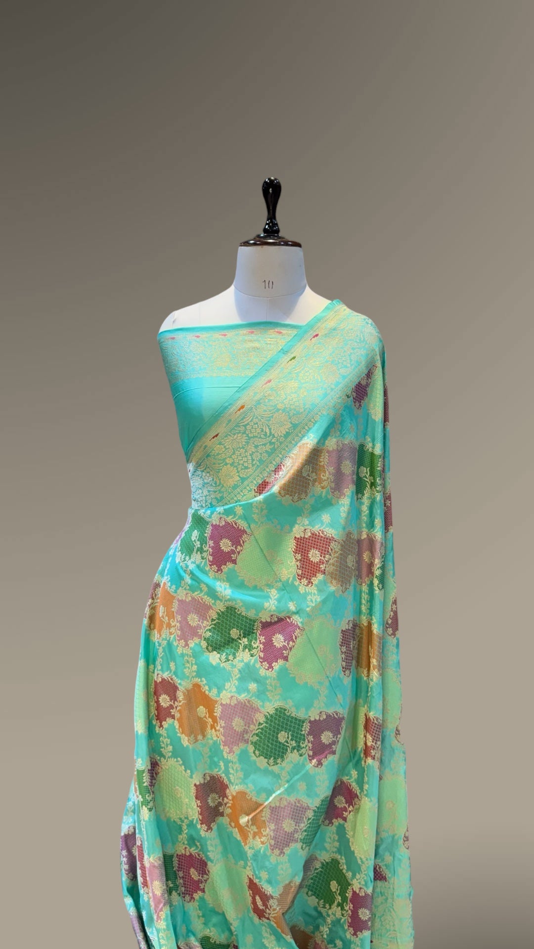 Pastel Sea Green 100% Exclusive Pure Banaras Katan Silk Rangkaat Saree