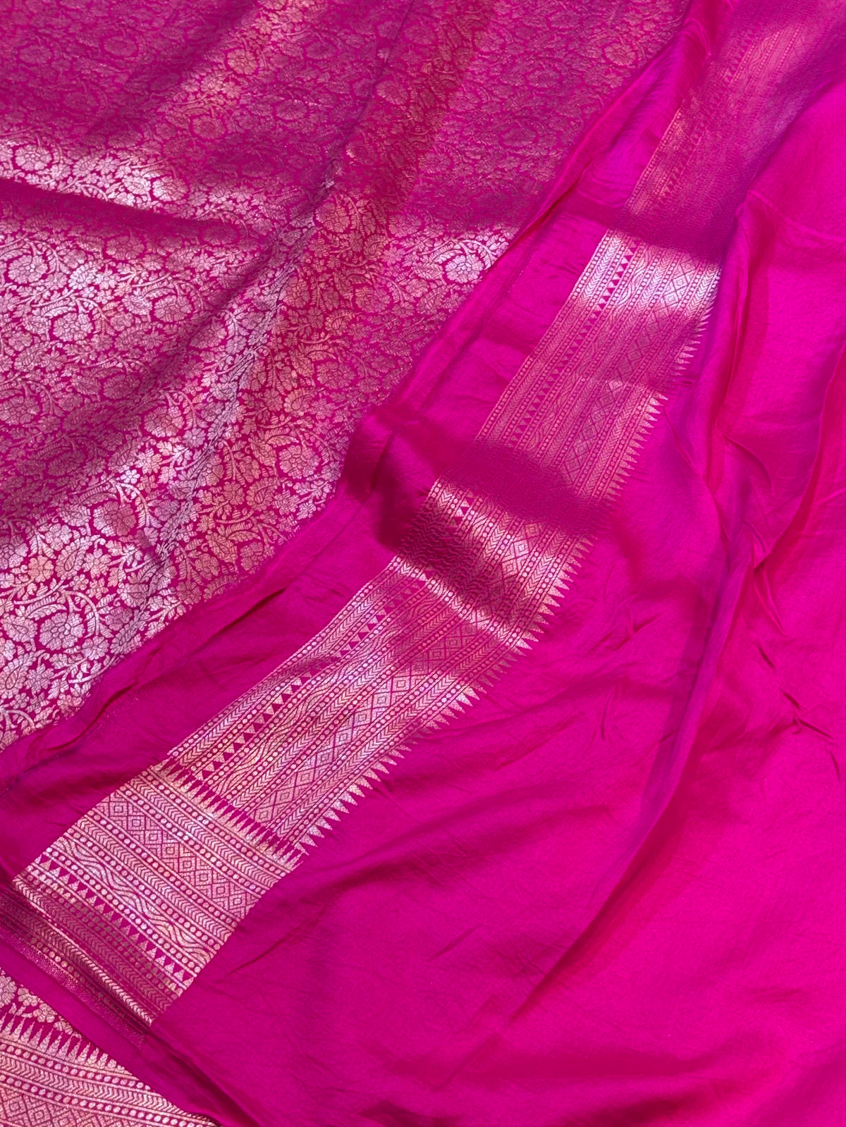 Rani Pink Pure Handloom Banarasi Mashru Silk Saree
