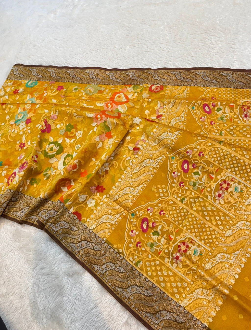 Golden Yellow Pure Handloom Banarasi Ektara Kora Jamdani Sareer