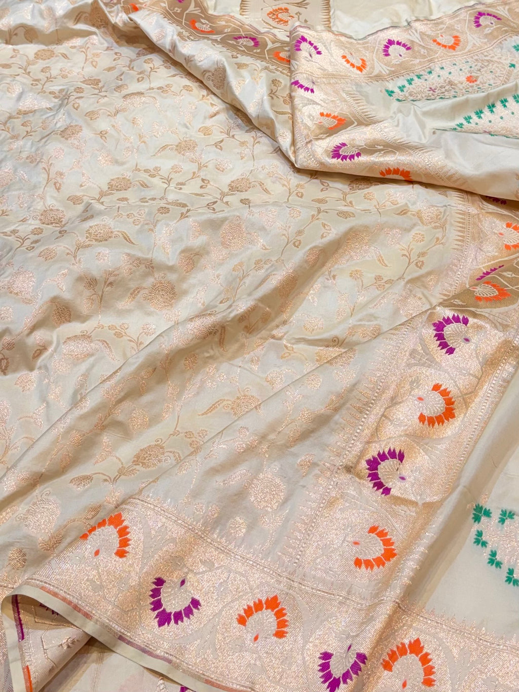 Ivory 100% Pure Banarasi Katan Silk Meenakari Paithani Saree