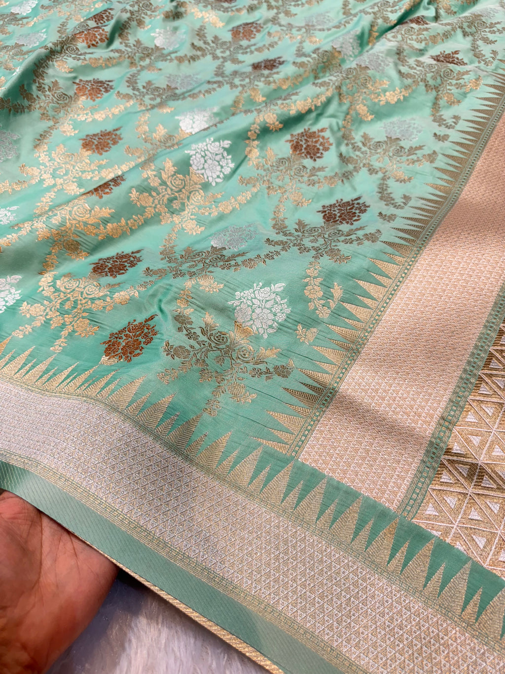 Sea Green Banarasi SemiKatan Silk Partywear Saree