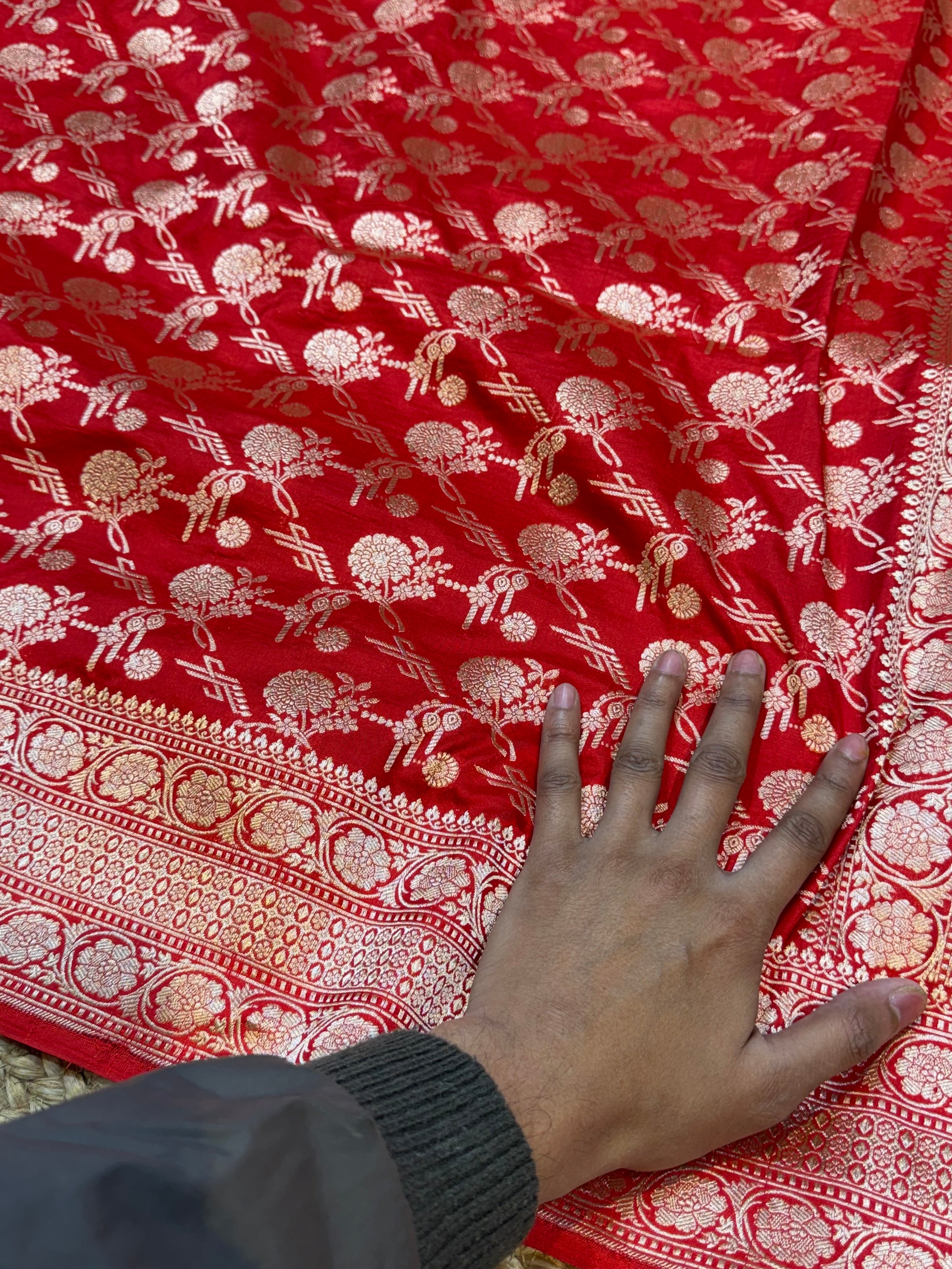 Red 100% Pure Banarasi Katan Silk Saree