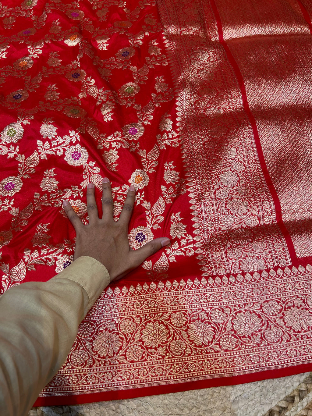 Red 100% Pure Banarasi Katan Silk Handloom Handwoven Pattu Saree