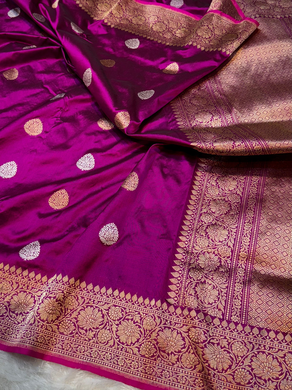 Wine Purple 100% Pure Banaras Katan Silk Handloom Handwoven Pattu Saree