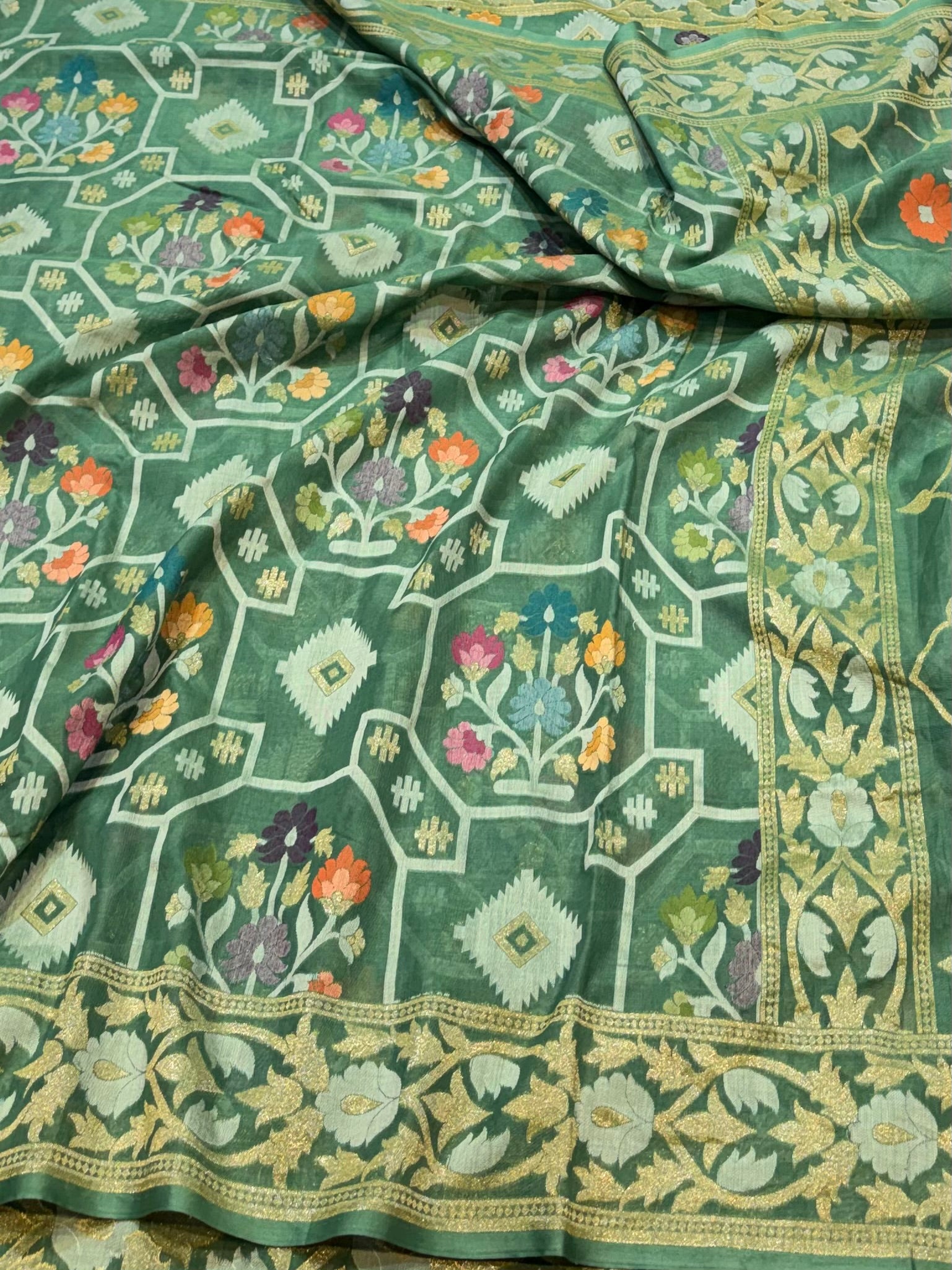 Green 100% Pure Ektara Banarasi Cotton Jamdani Saree