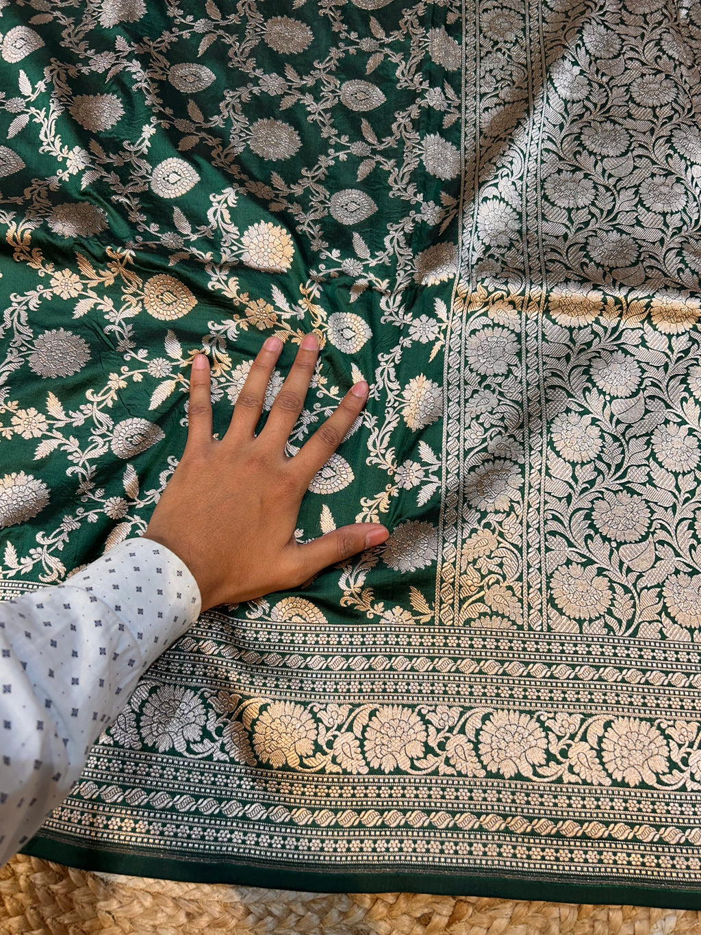 Bottle Green Pure Banarasi Katan Silk Saree