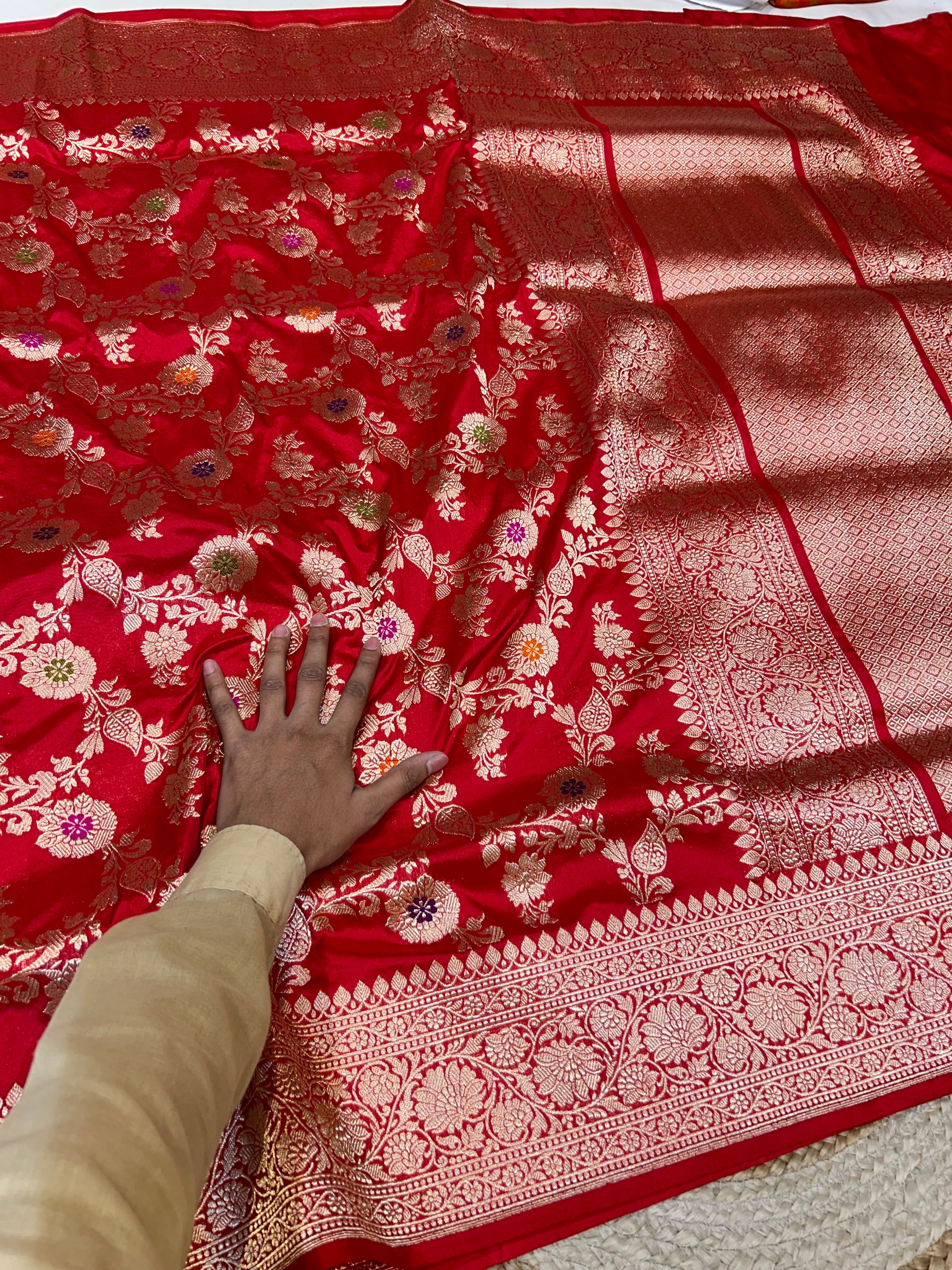 Red 100% Pure Banarasi Katan Silk Handloom Handwoven Pattu Saree