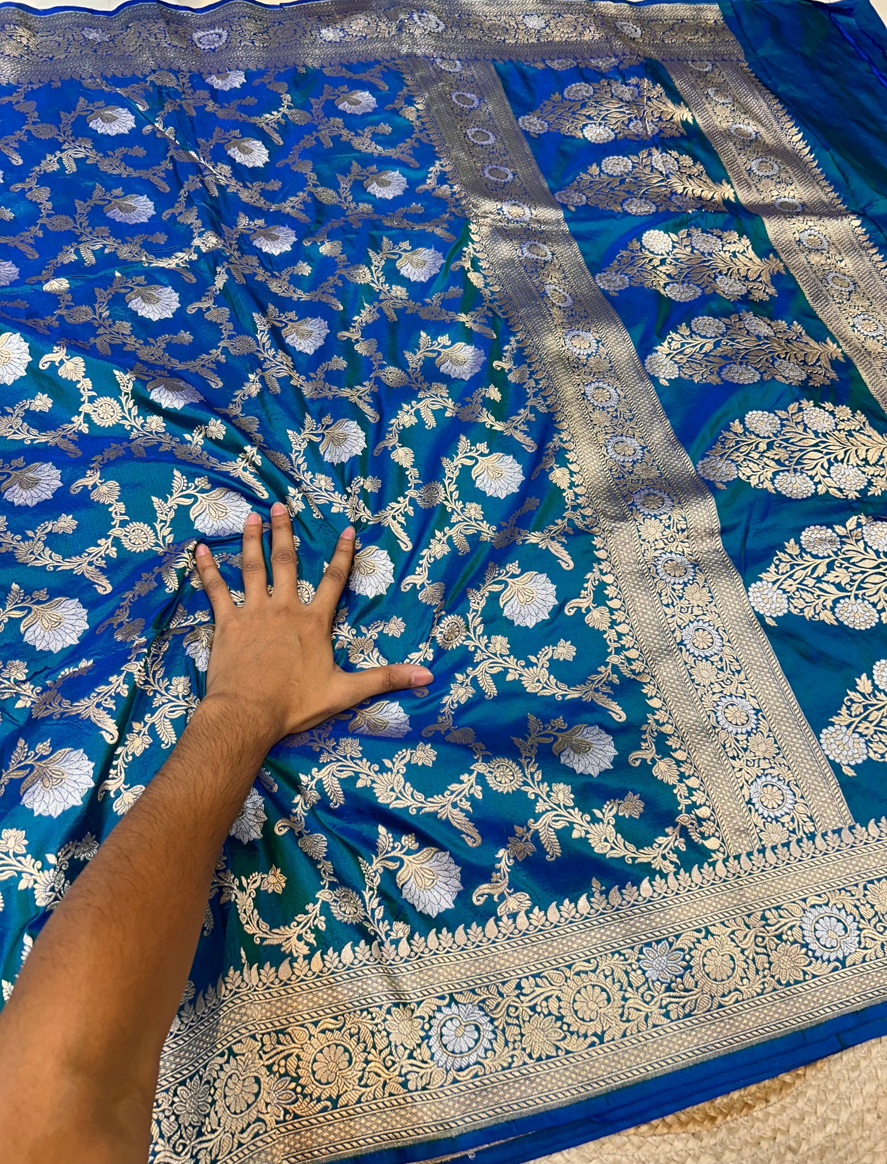 Dual Shade Peacock Blue 100% Pure Banarasi Katan Silk Meenakari Saree