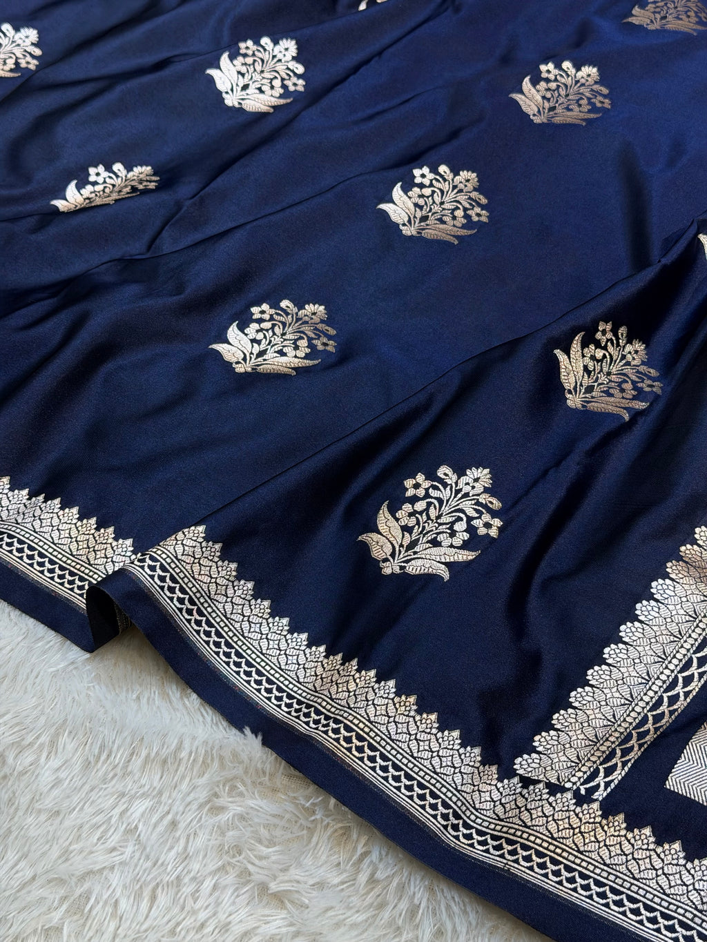 Dark Blue Banarasi Soft Mashru Silk Partywear Saree