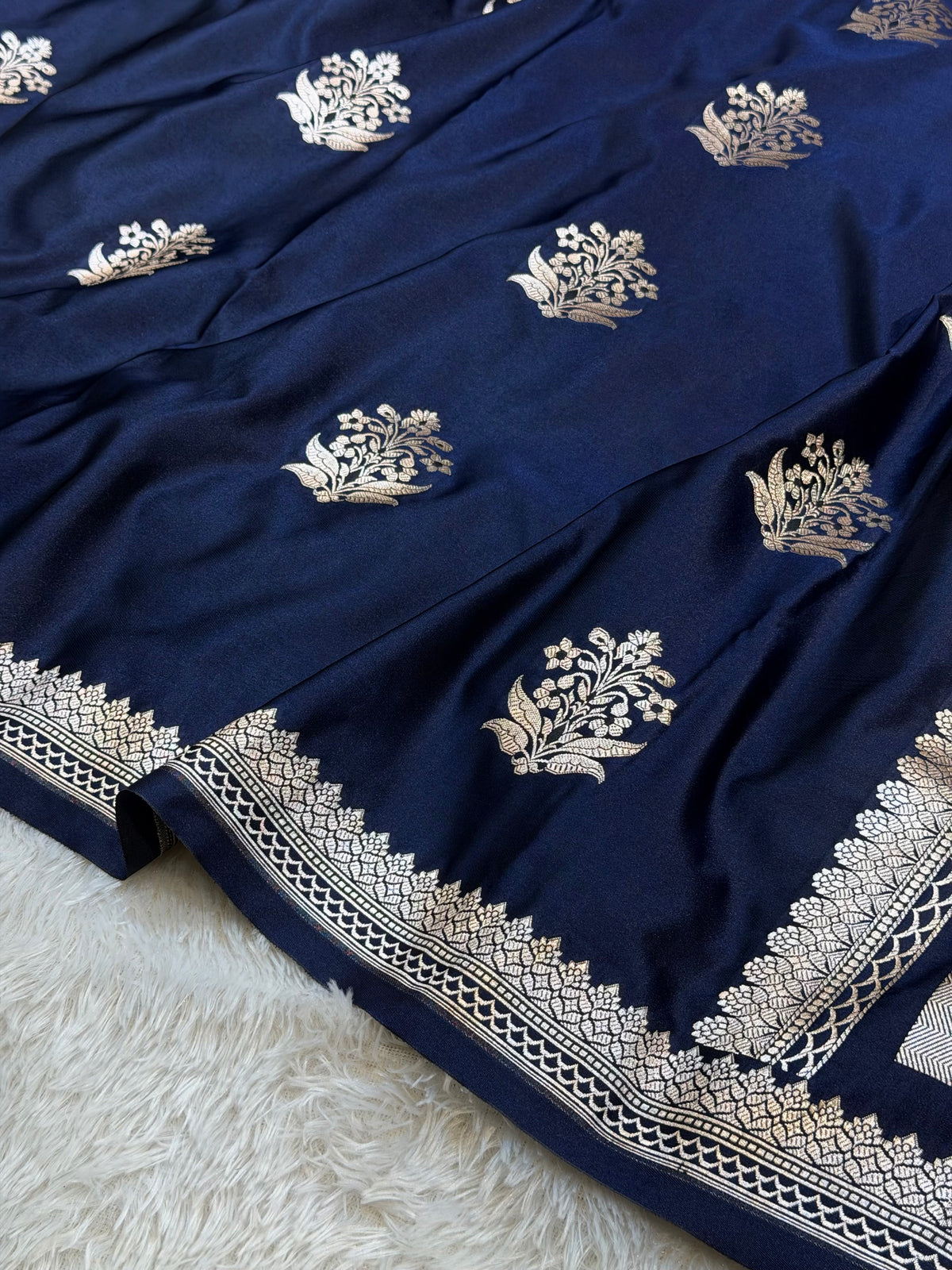 Dark Blue Banarasi Soft Mashru Silk Partywear Saree
