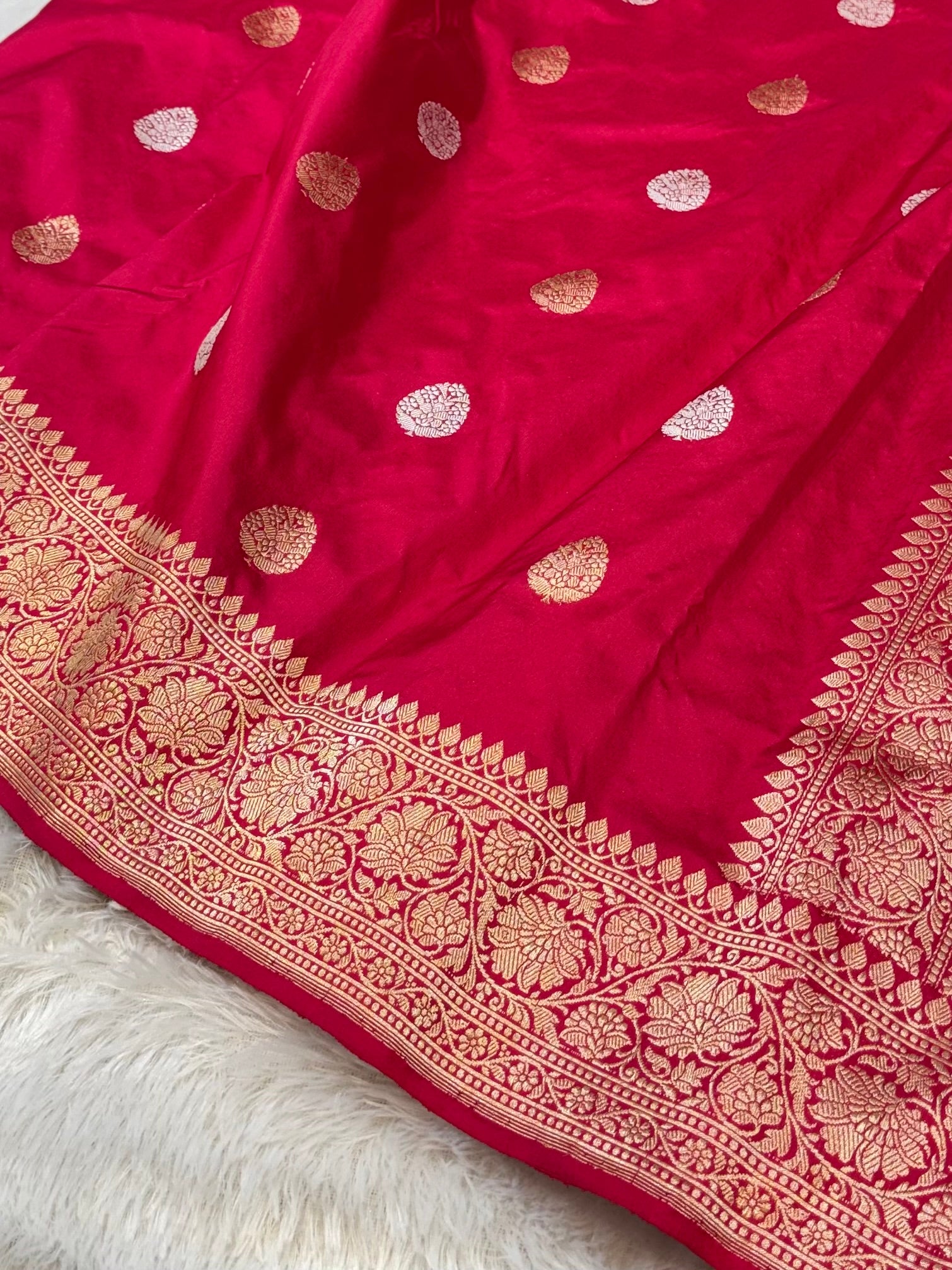 Hot Pink 100% Pure Banaras Katan Silk Handloom Handwoven Pattu Saree