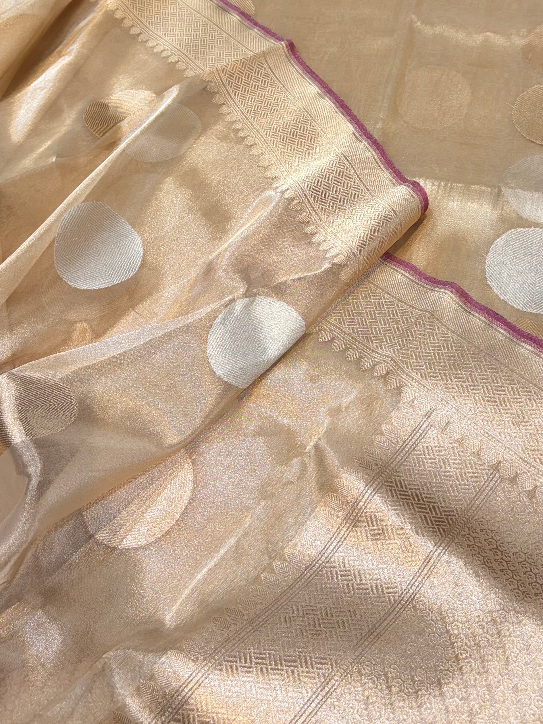 Diamond Gold 100% Pure Banarasi Tissue Silk Handloom Handwoven Saree