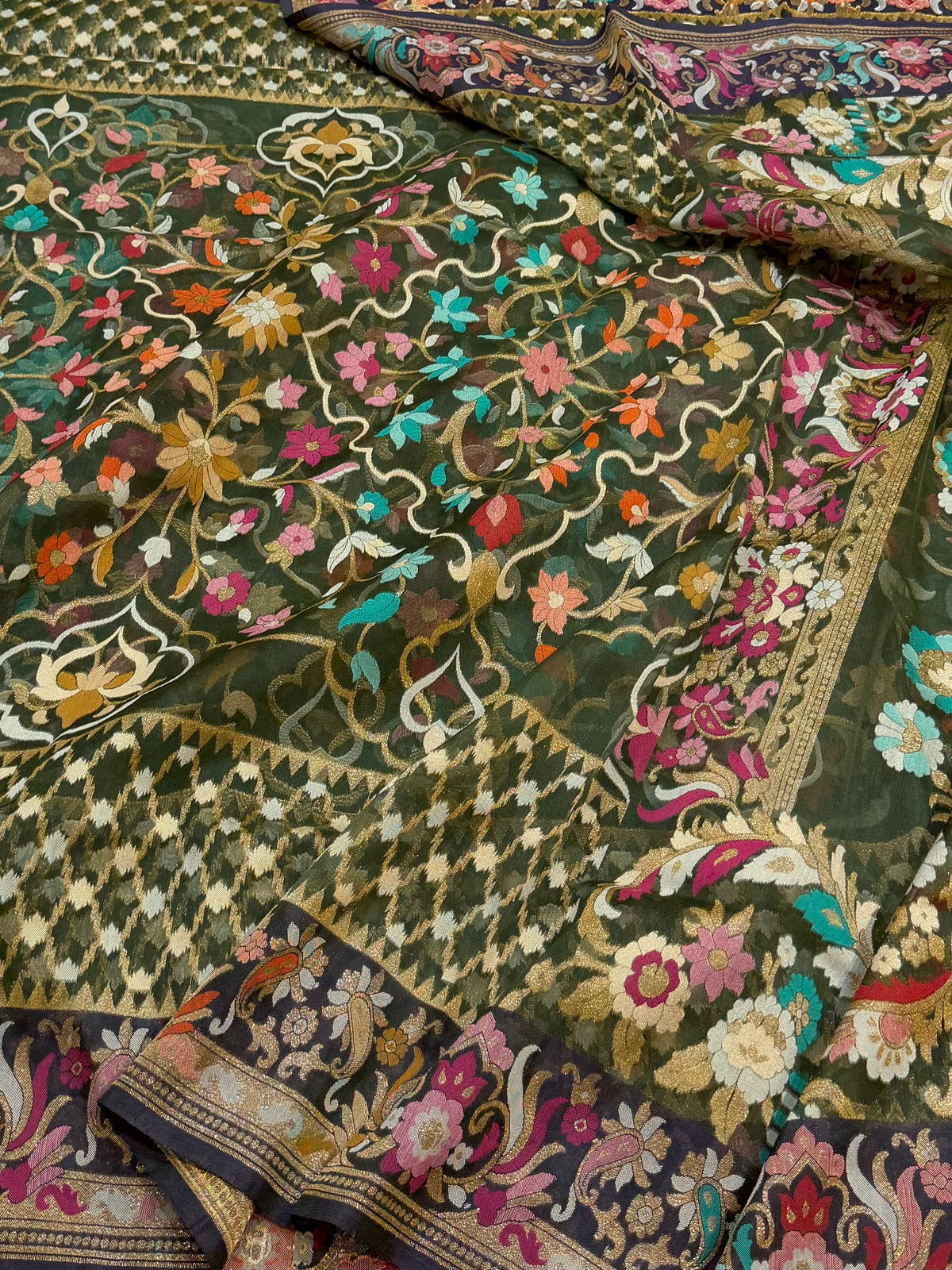 Dark Green Pure Handloom Banarasi Ektara Kora Jamdani Saree