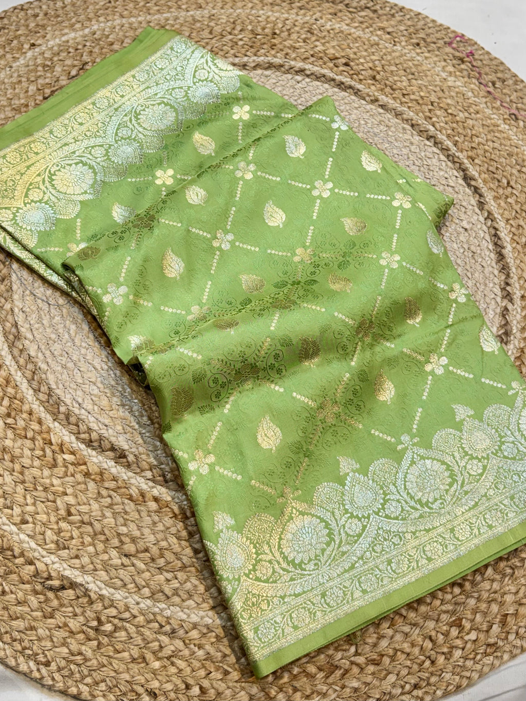 Pista Green Banarasi Soft Mashru Silk Partywear Saree
