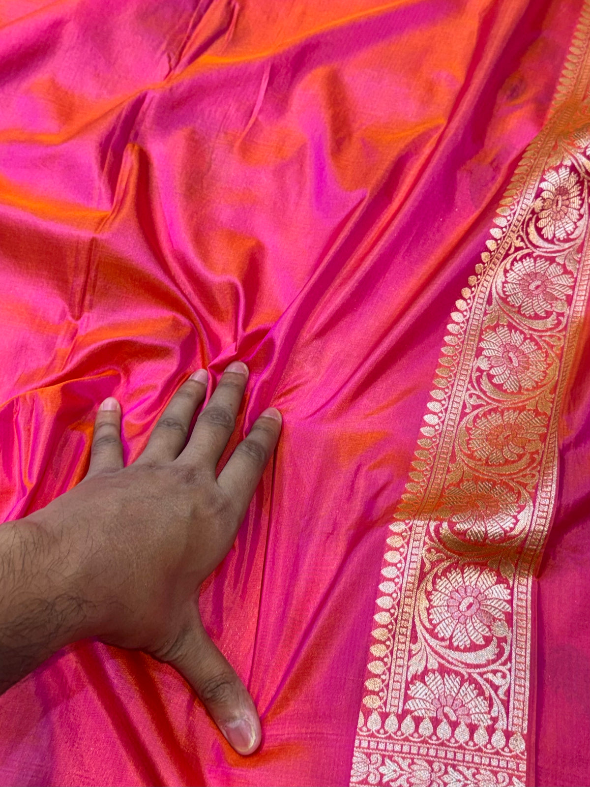 Prebook | Dual Shade Pink Exclusive Pure Banaras Katan Silk Rangkaat Saree