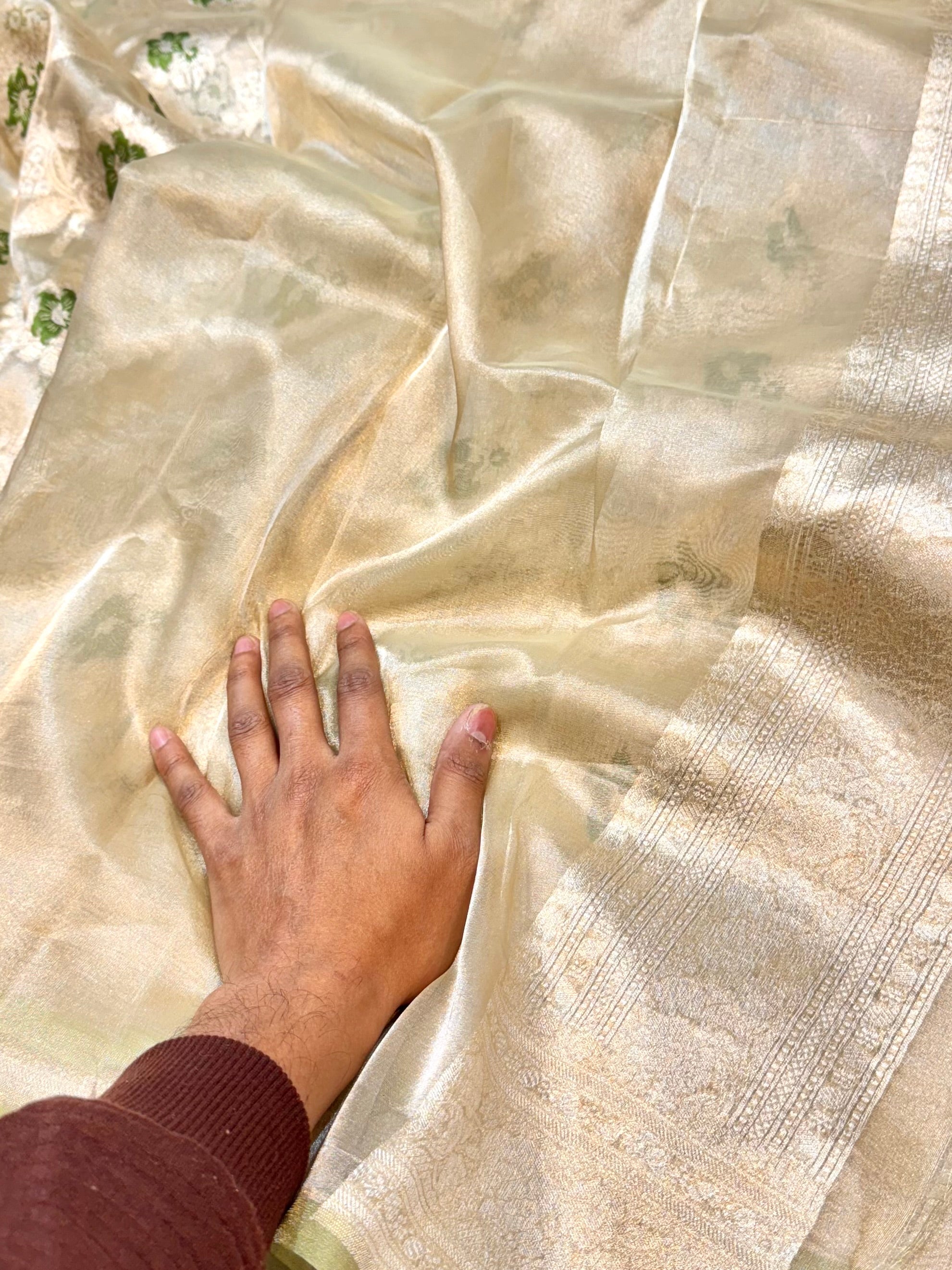 Diamond Green 100% Pure Tissue Silk Banarasi Partywear Saree