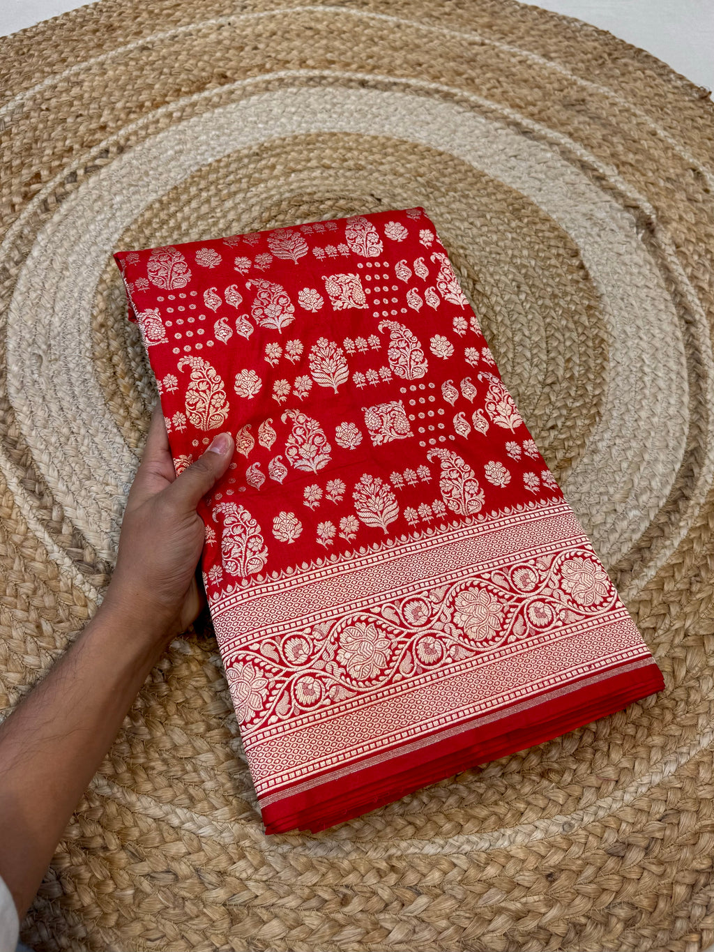 Red 100% Pure Banarasi Katan Silk Saree
