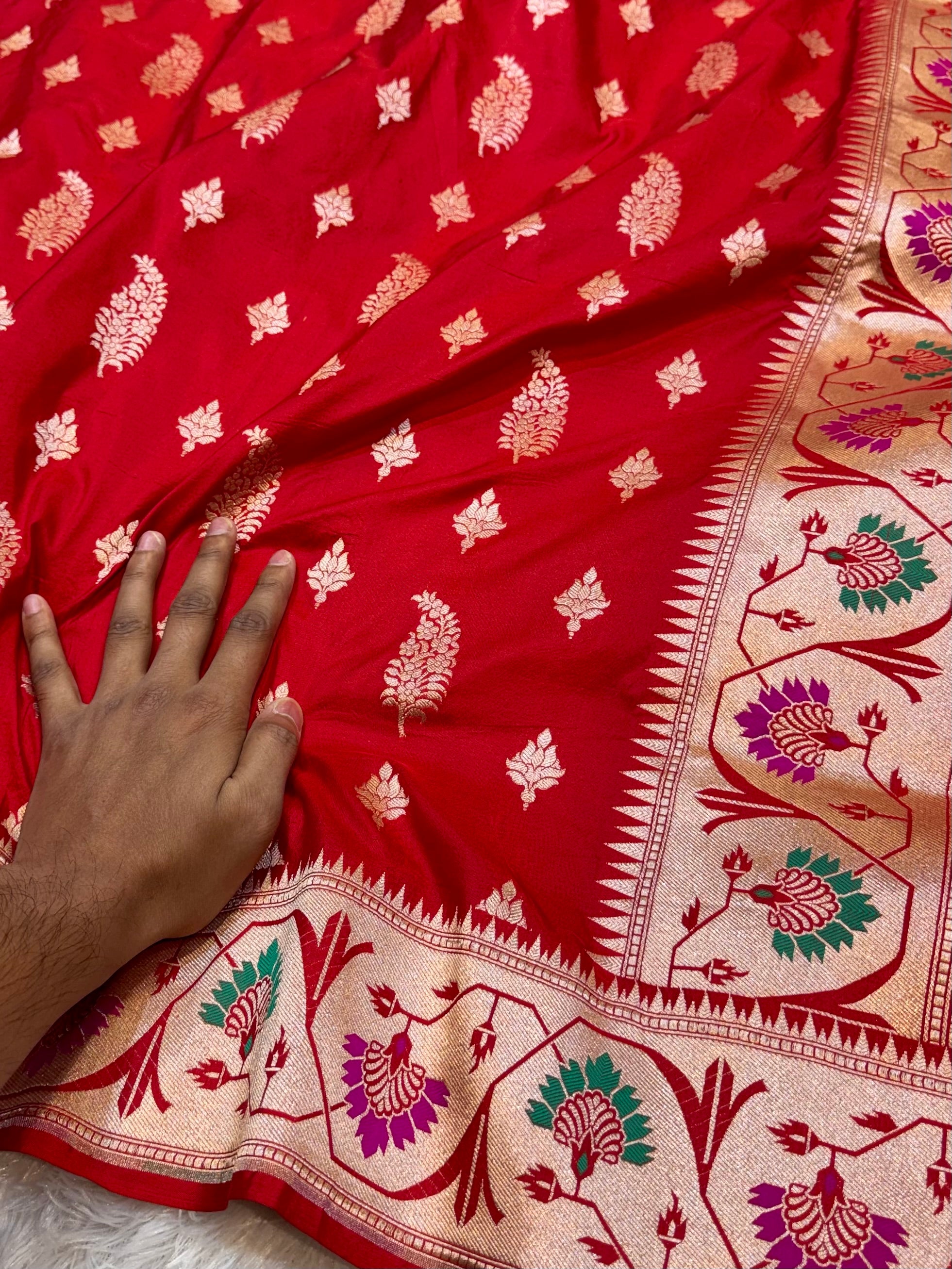 Red 100% Pure Banarasi Katan Silk Meenakari Paithani Saree
