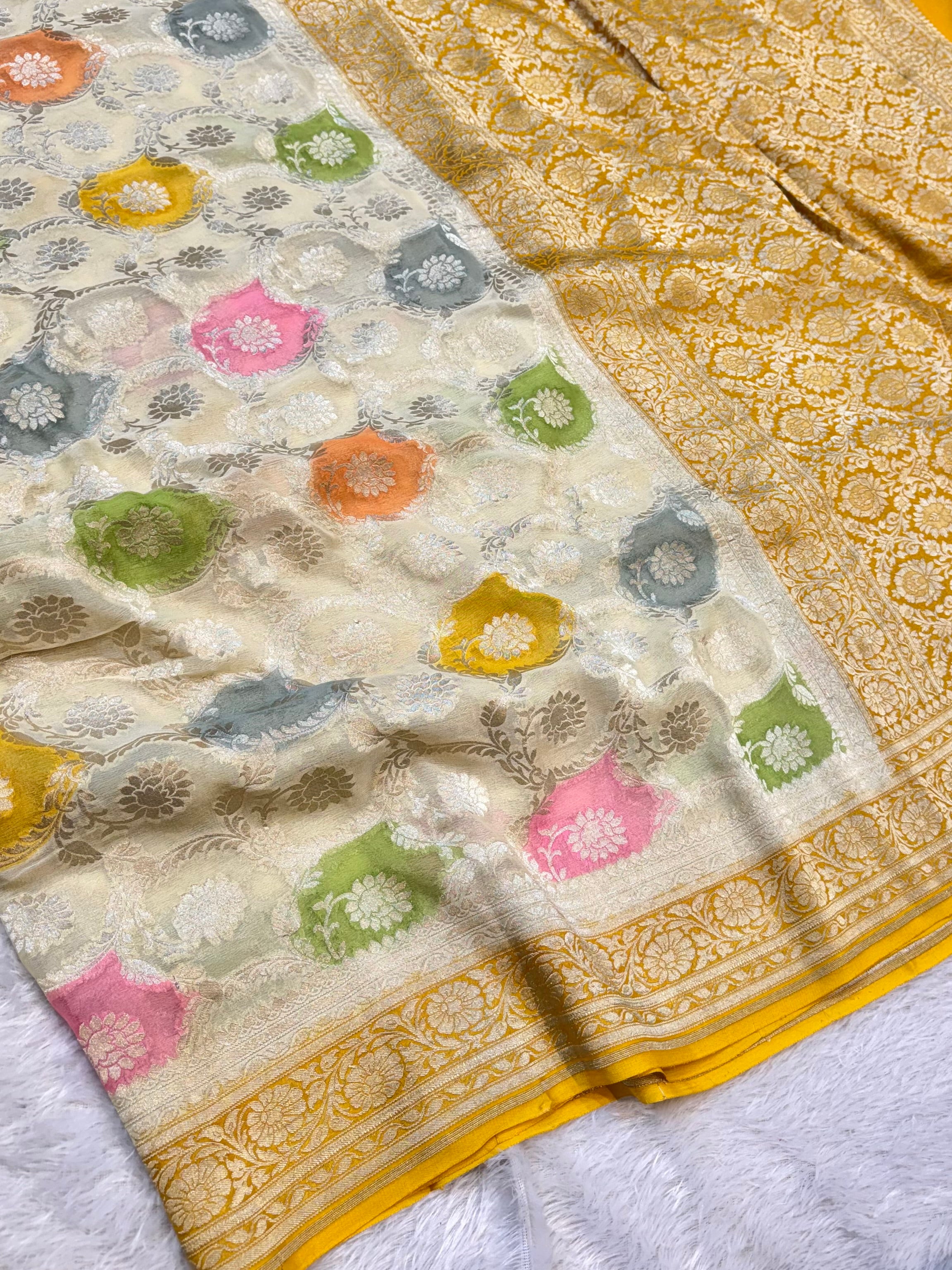 Off White 100% Pure Banarasi Khaddi Georgette RANGKAAT Saree