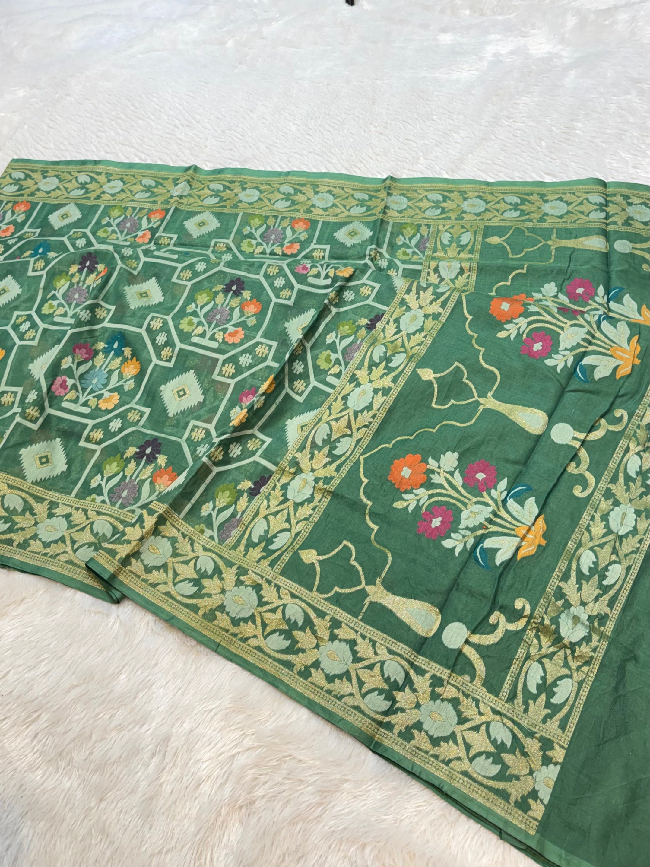 Green 100% Pure Ektara Banarasi Cotton Jamdani Saree