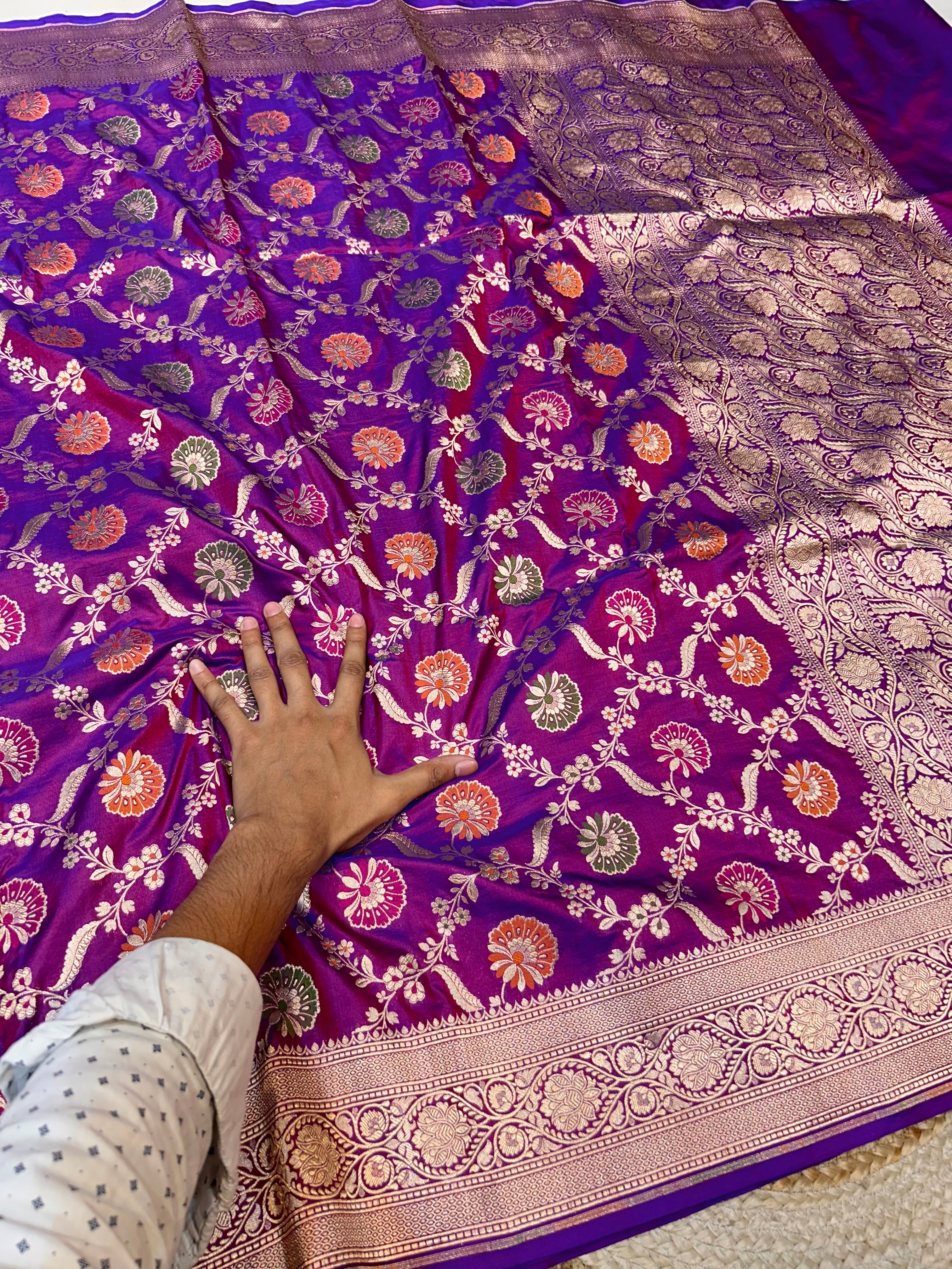 Dual shade Blue-Red 100% Pure Banarasi Katan Silk Meenakari Saree