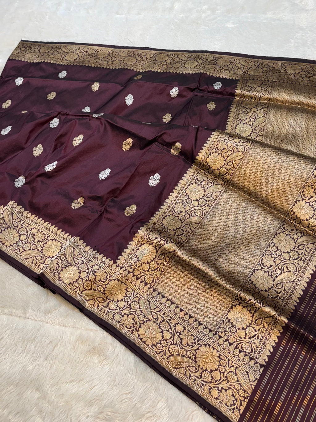 Coffee Brown 100% Pure Banaras Katan Silk Handloom Handwoven Pattu Saree