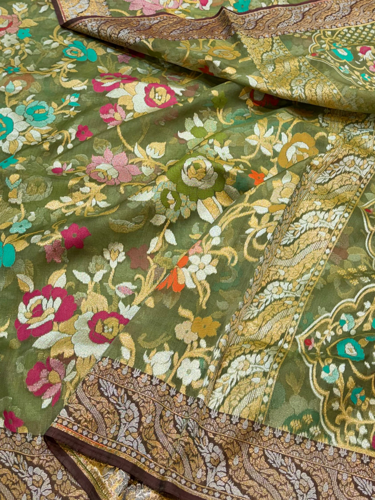 Prebook | Pista Green Ektara Banarasi Kora Jamdani Saree