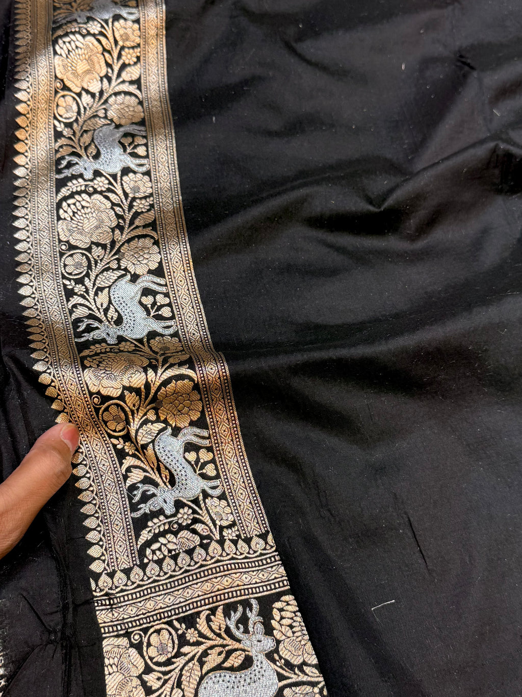 Black 100% Pure Banarasi Katan Silk Meenakari Saree