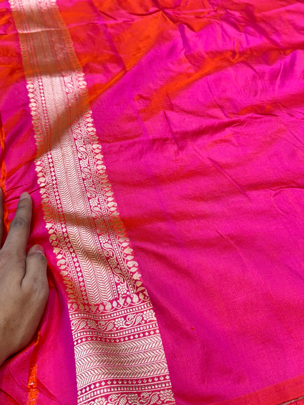 Dual shade Pink 100% Pure Banarasi Katan Silk Meenakari Saree