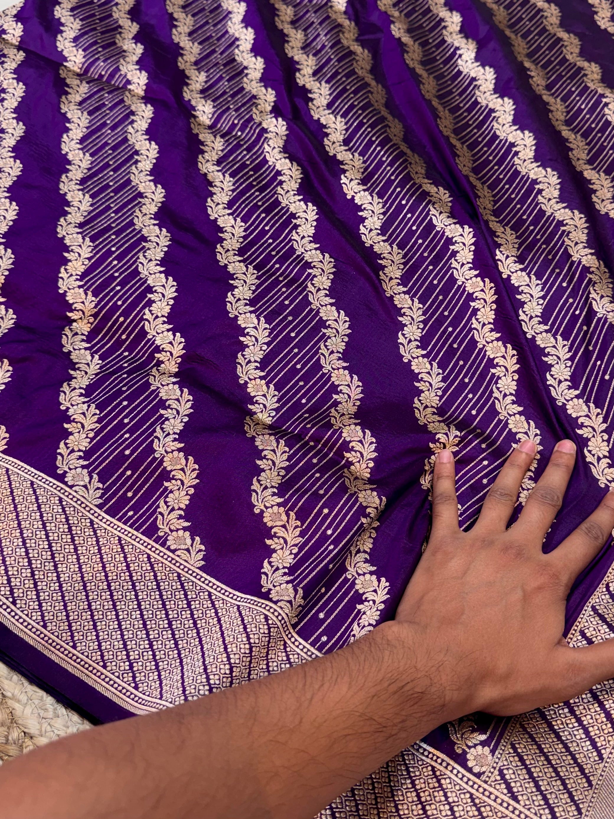 Violet Purple 100% Pure Banarasi Katan Silk Saree