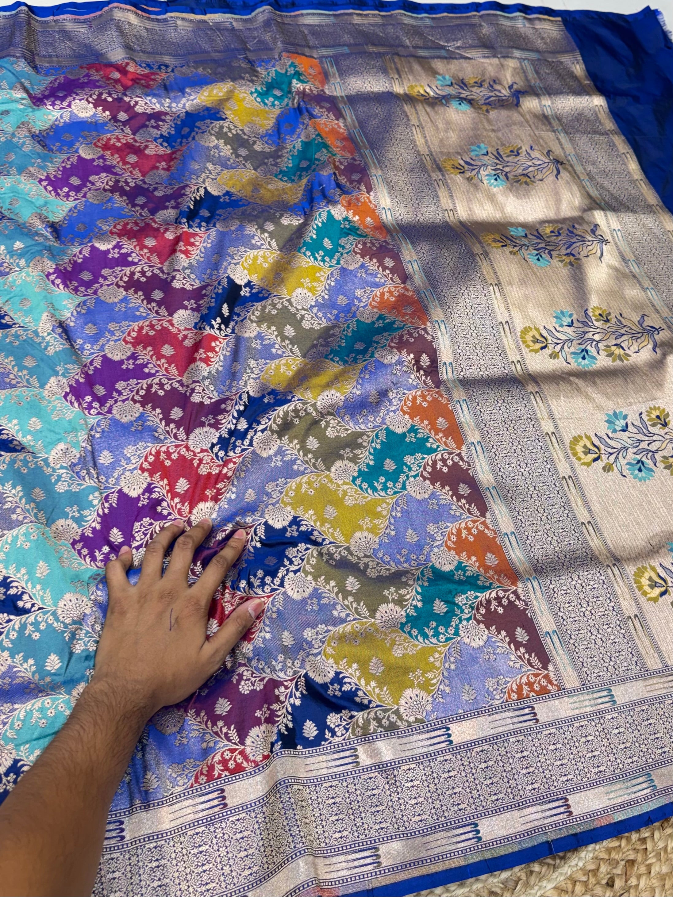 Royal Blue 100% Exclusive Pure Banaras Katan Silk Rangkaat Saree