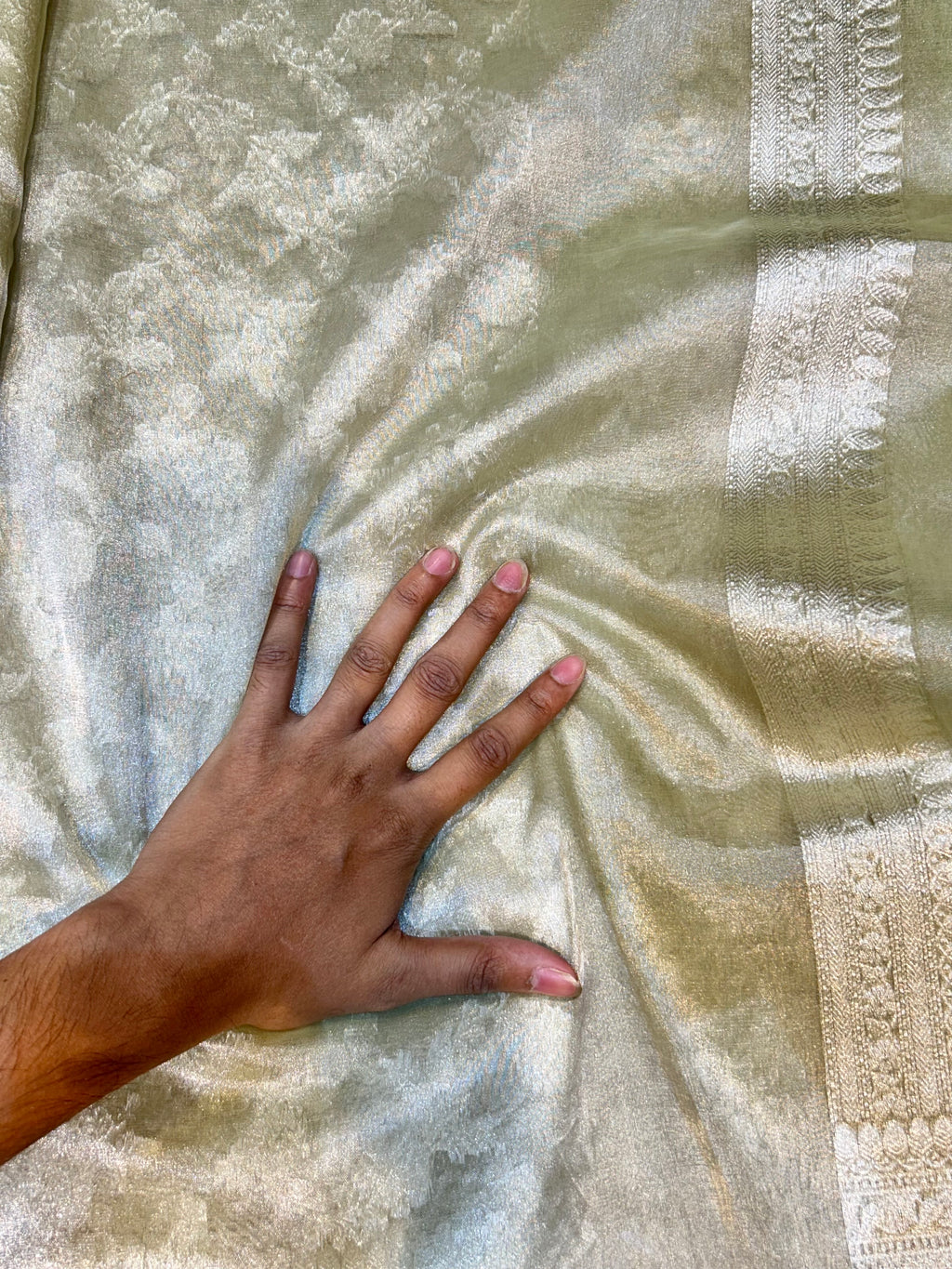 Diamond Green 100% Pure Tissue Silk Banarasi Partywear Saree