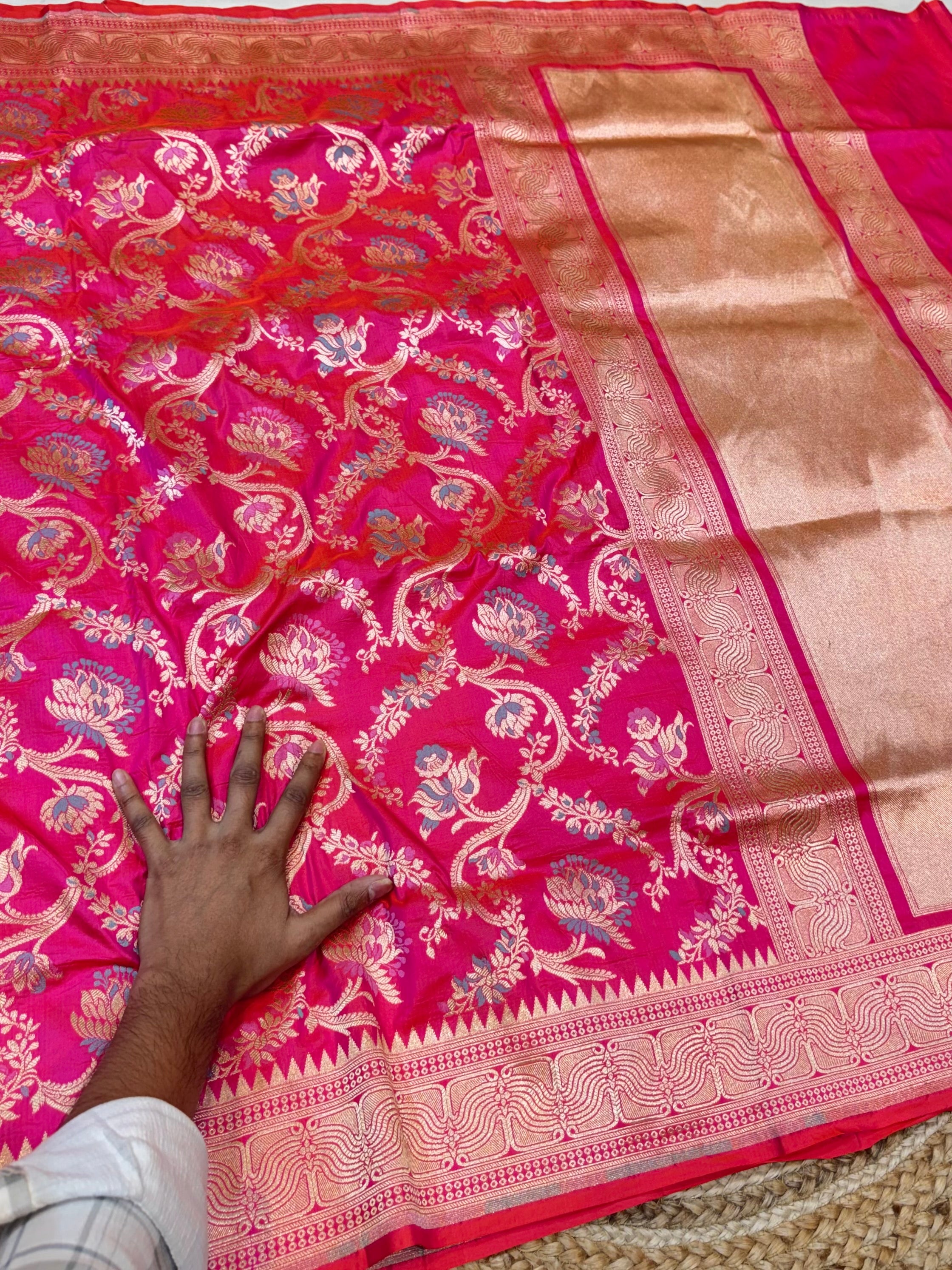 Dual Shade Pink 100% Pure Banarasi Katan Silk Meenakari Saree