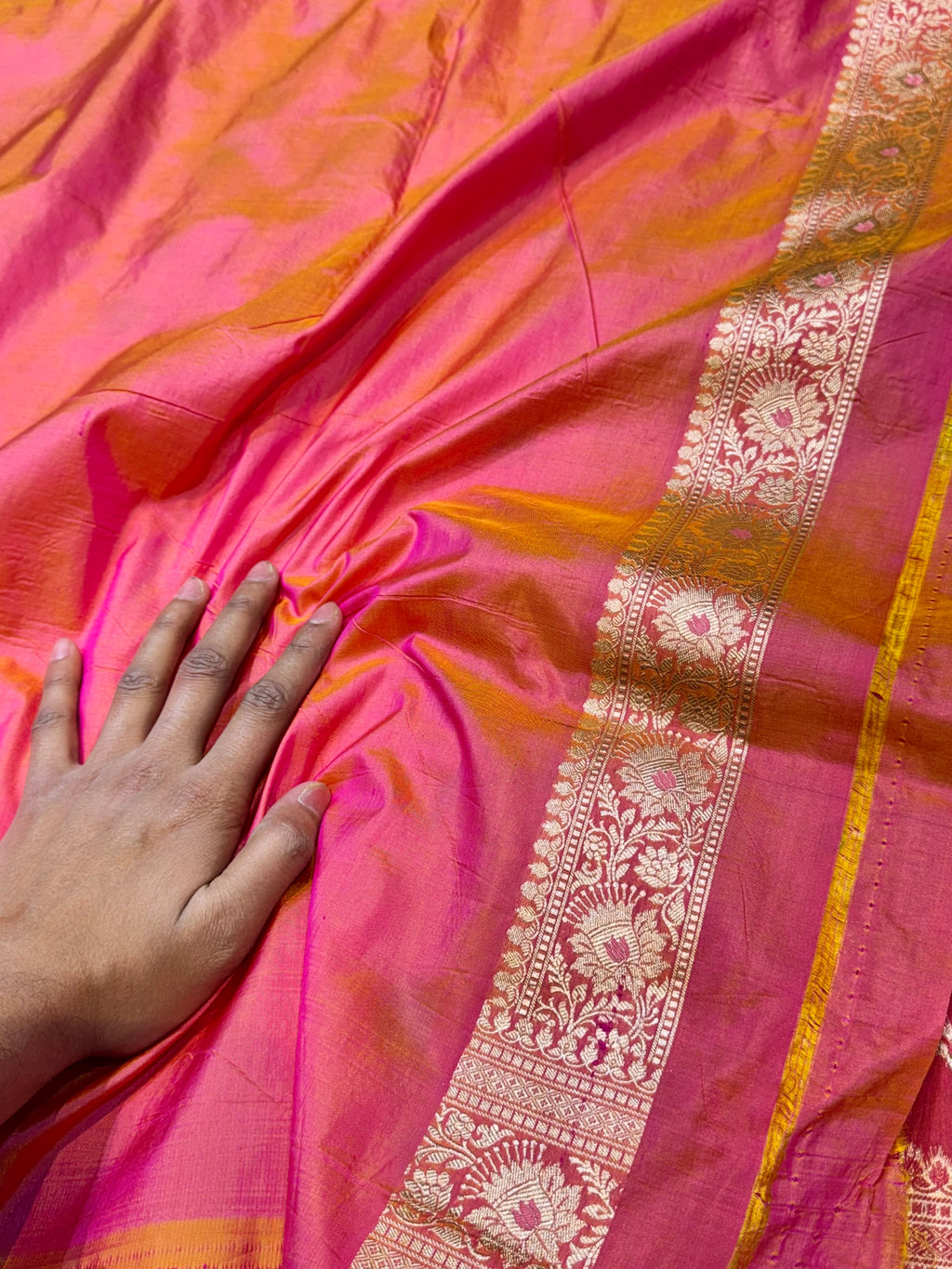 Prebook | Dual shade Pink 100% Pure Banarasi Katan Silk Meenakari Saree
