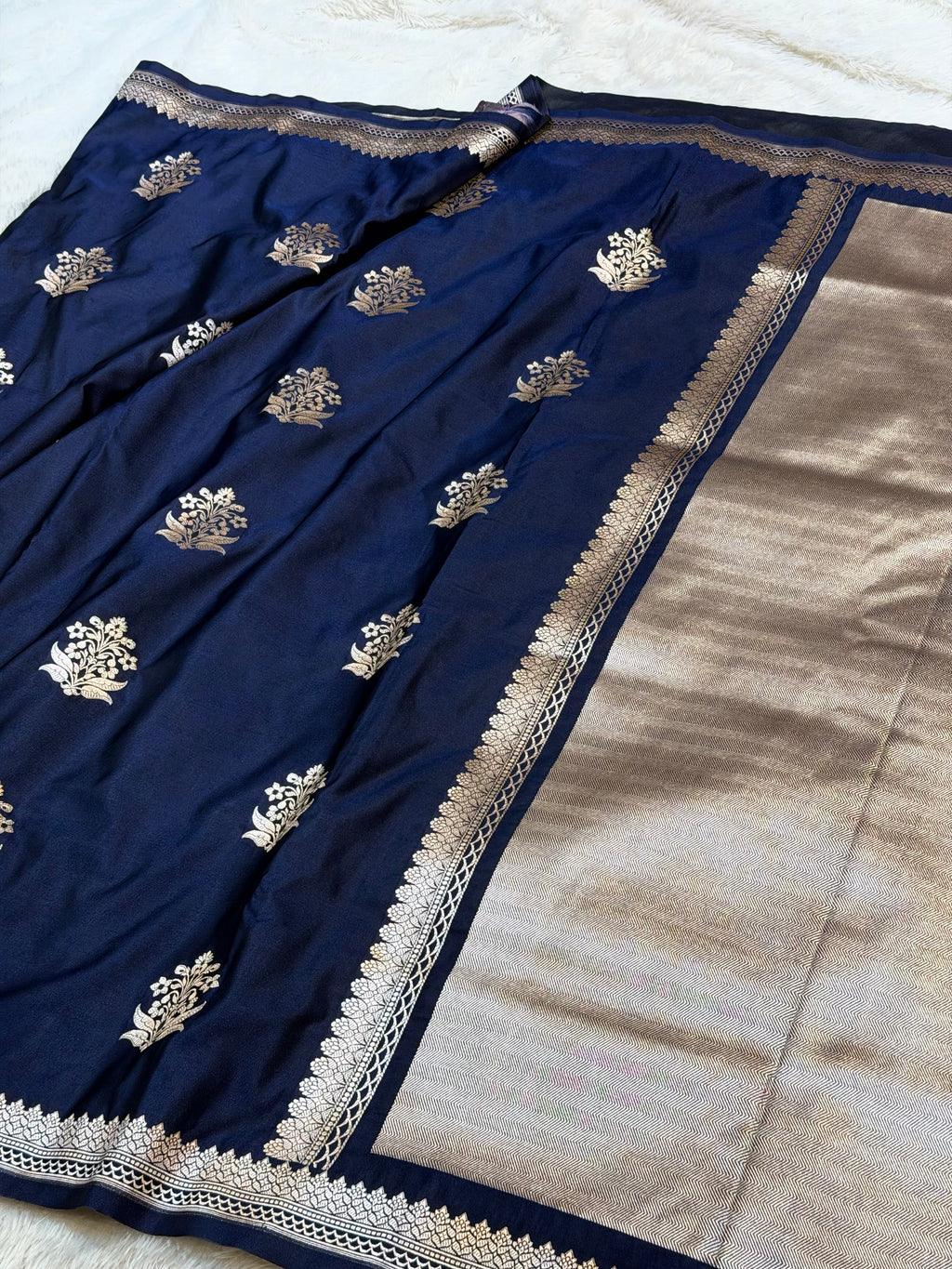 Dark Blue Banarasi Soft Mashru Silk Partywear Saree