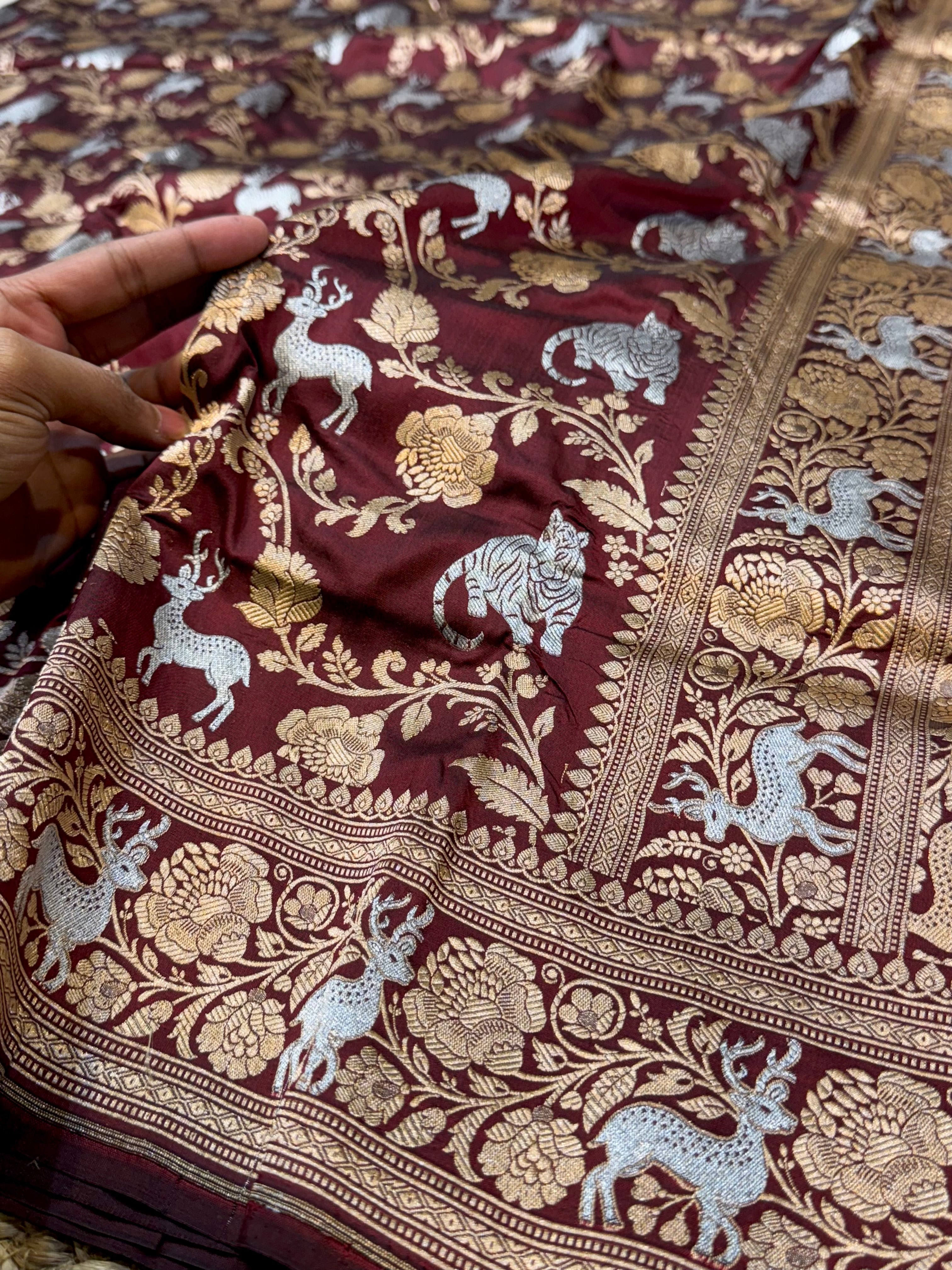 Maroon 100% Pure Banarasi Katan Silk Meenakari Saree