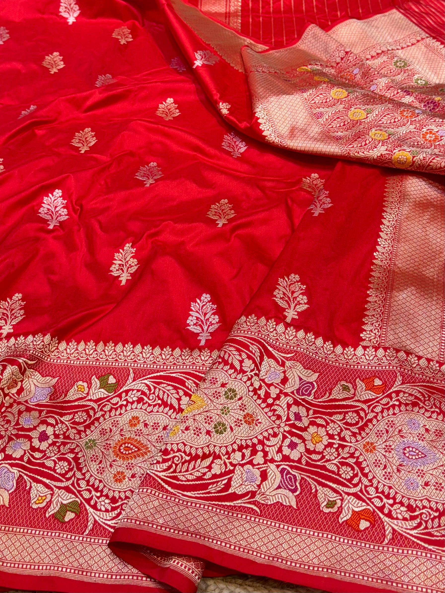 100% Pure Banaras Katan Silk Handloom Handwoven Pattu Saree