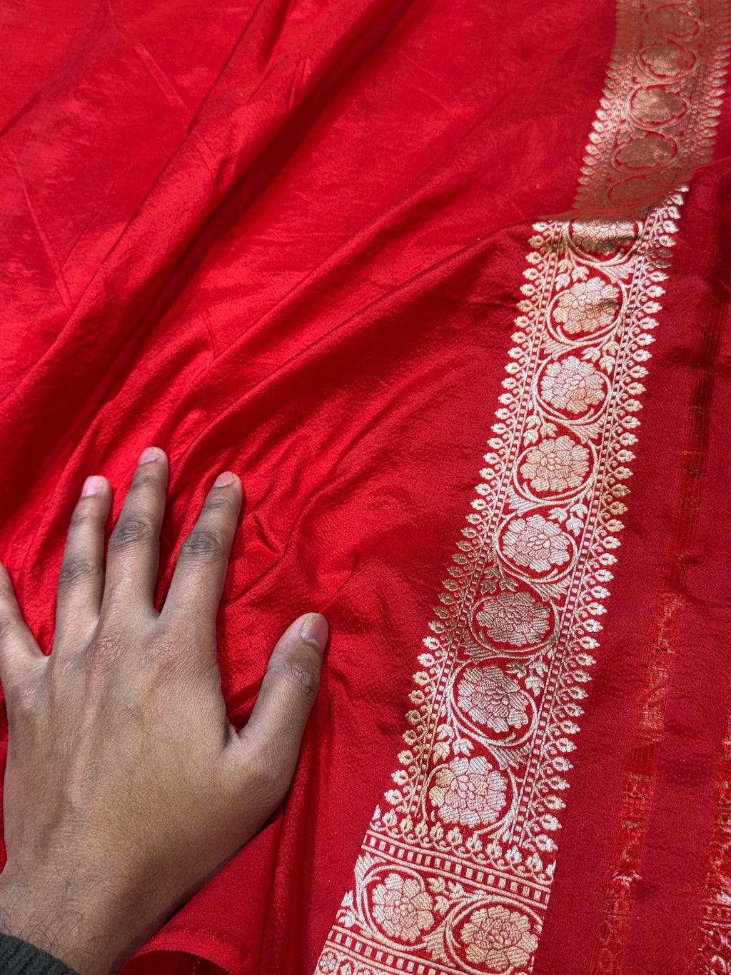 Red 100% Pure Banarasi Katan Silk Saree