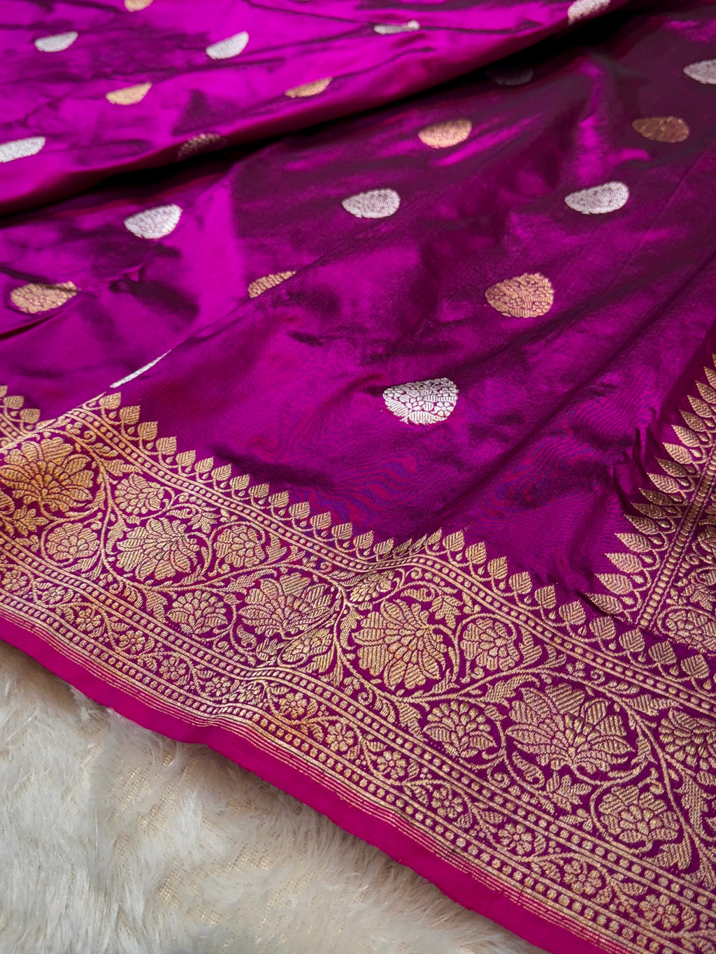 Wine Purple 100% Pure Banaras Katan Silk Handloom Handwoven Pattu Saree