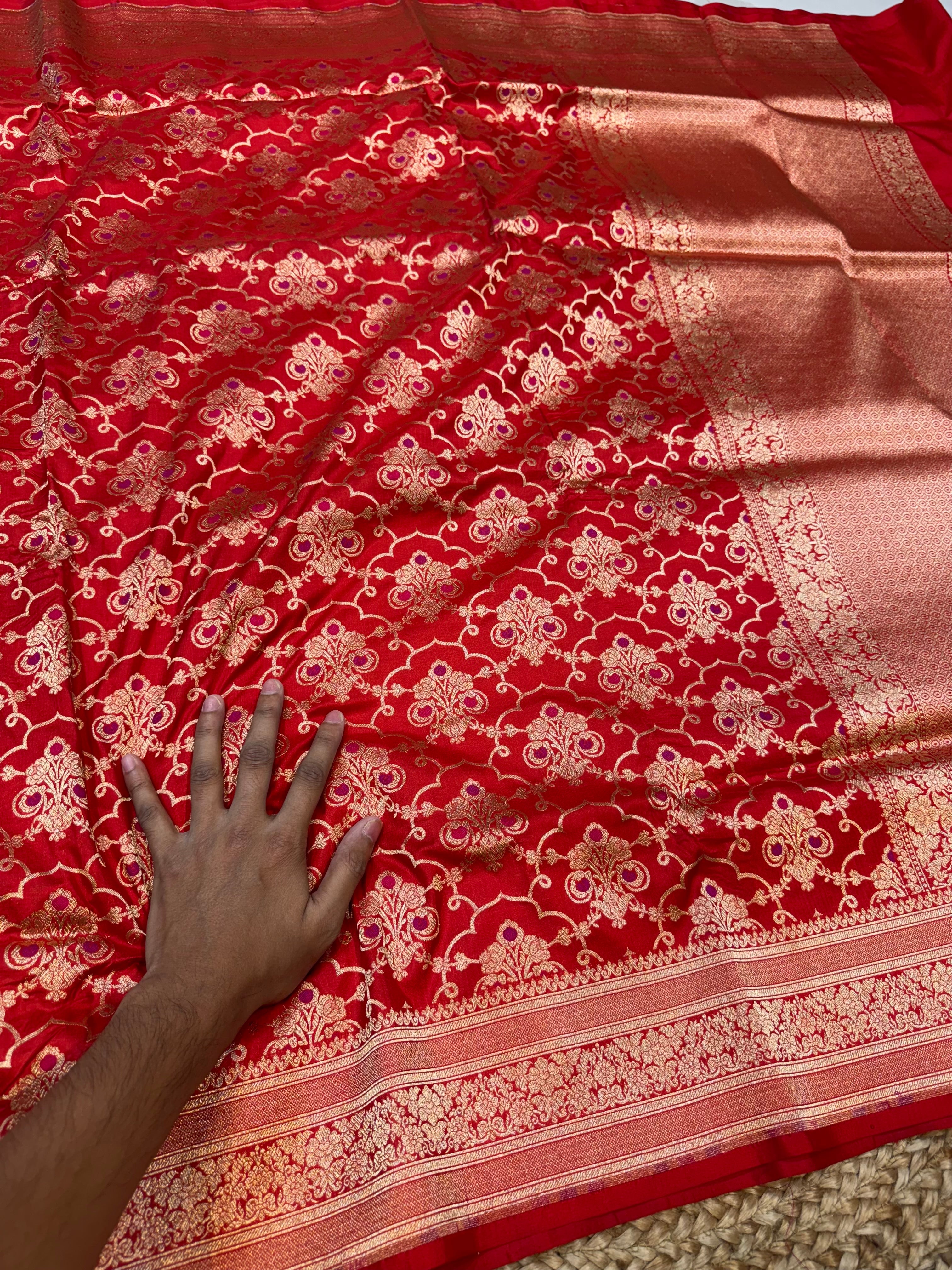 Red 100% Pure Banarasi Katan Silk Meenakari Saree