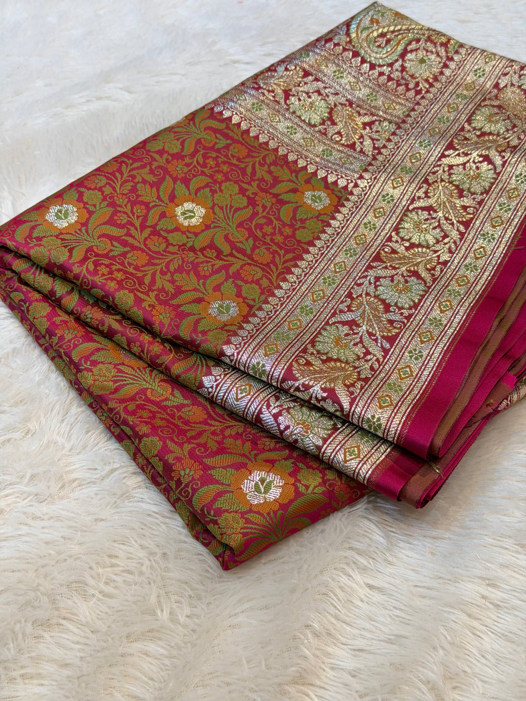 Magenta Pink Banarasi Soft Mashru Silk Partywear Saree