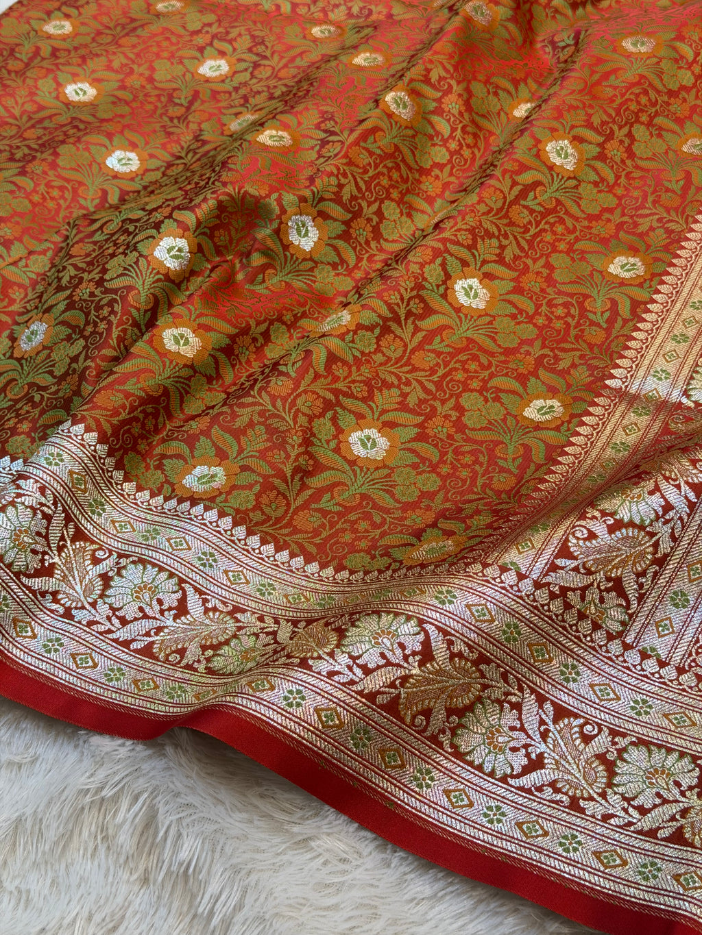 Red Banarasi Soft Mashru Silk Partywear Saree