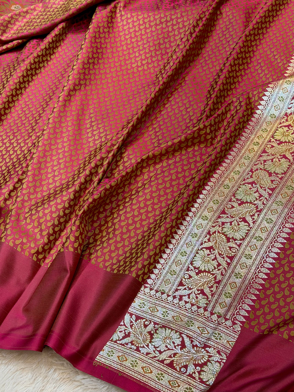 Magenta Pink Banarasi Soft Mashru Silk Partywear Saree
