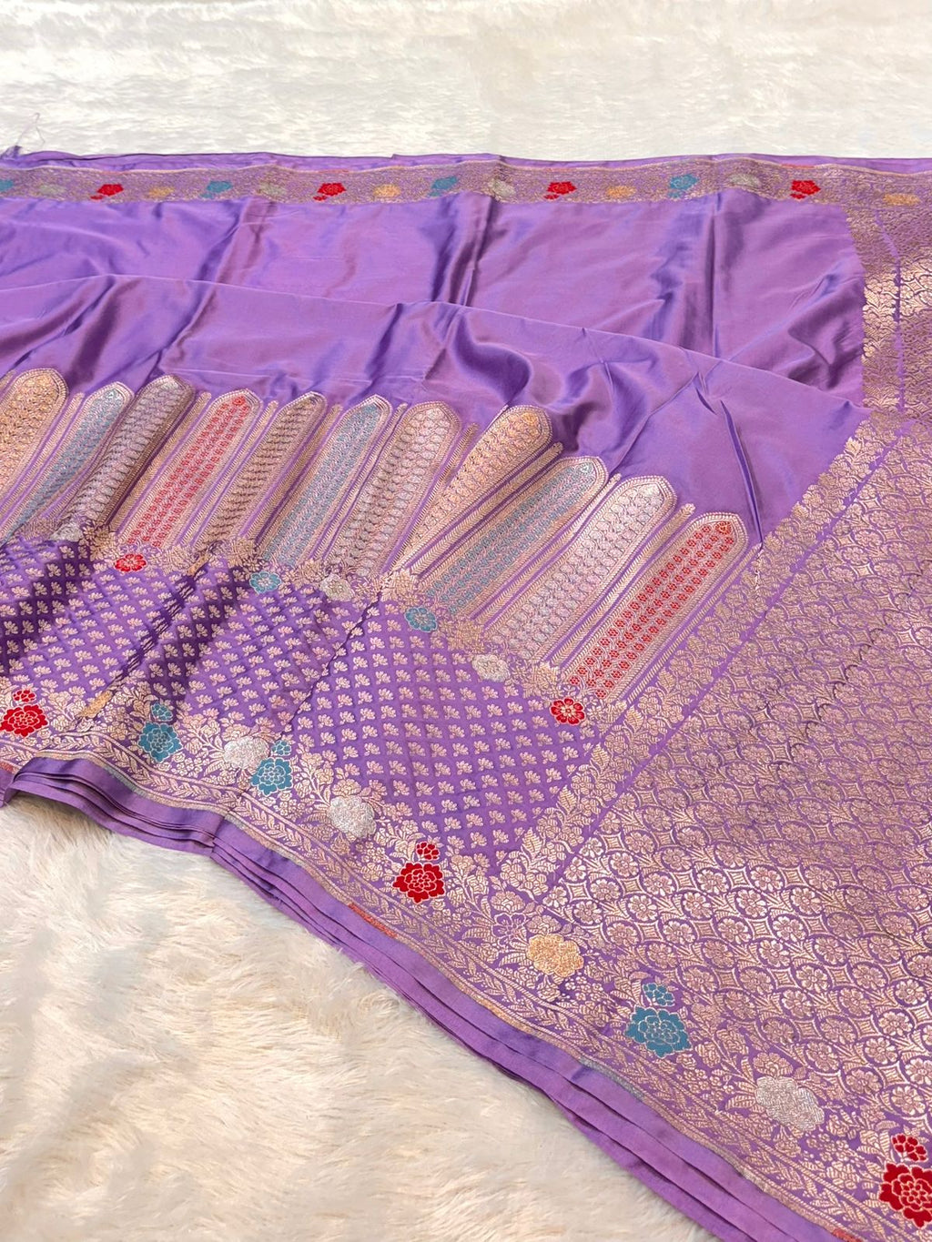 Lavender Banarasi Soft Meenakari Mashru Silk Partywear Saree